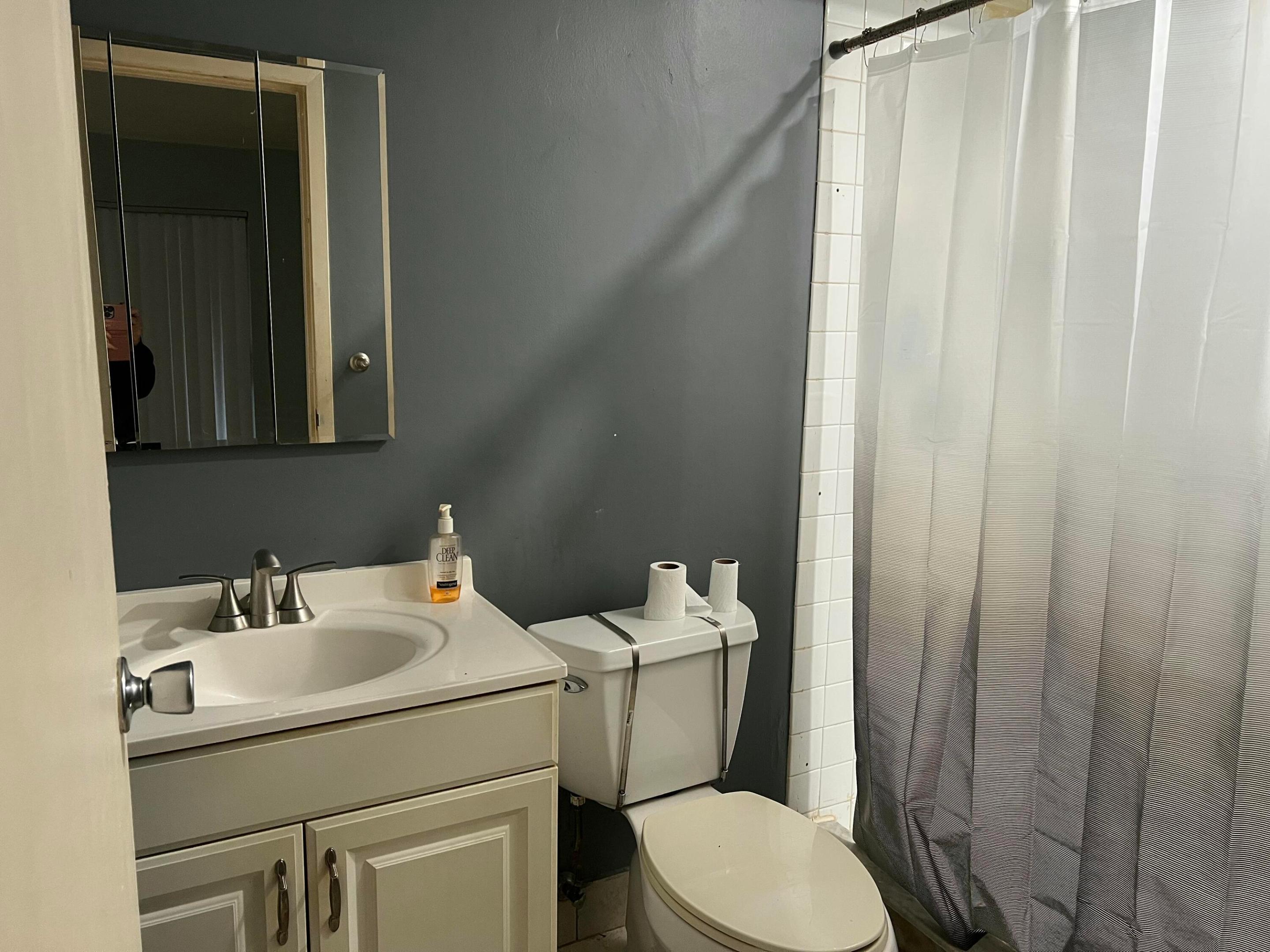 KINGS POINT BRITTANY CONDOS - Residential