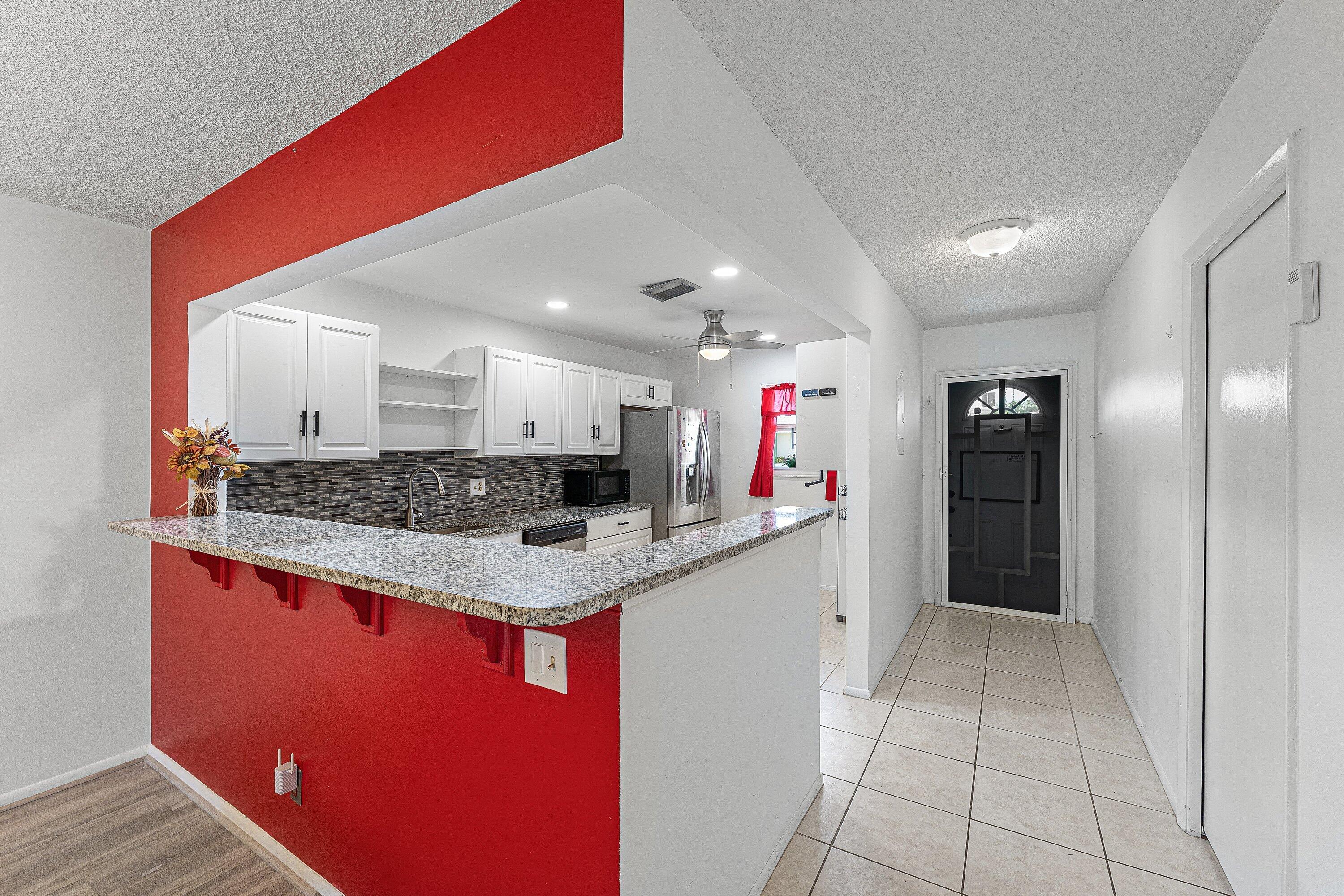 2638 GATELY Drive E 125