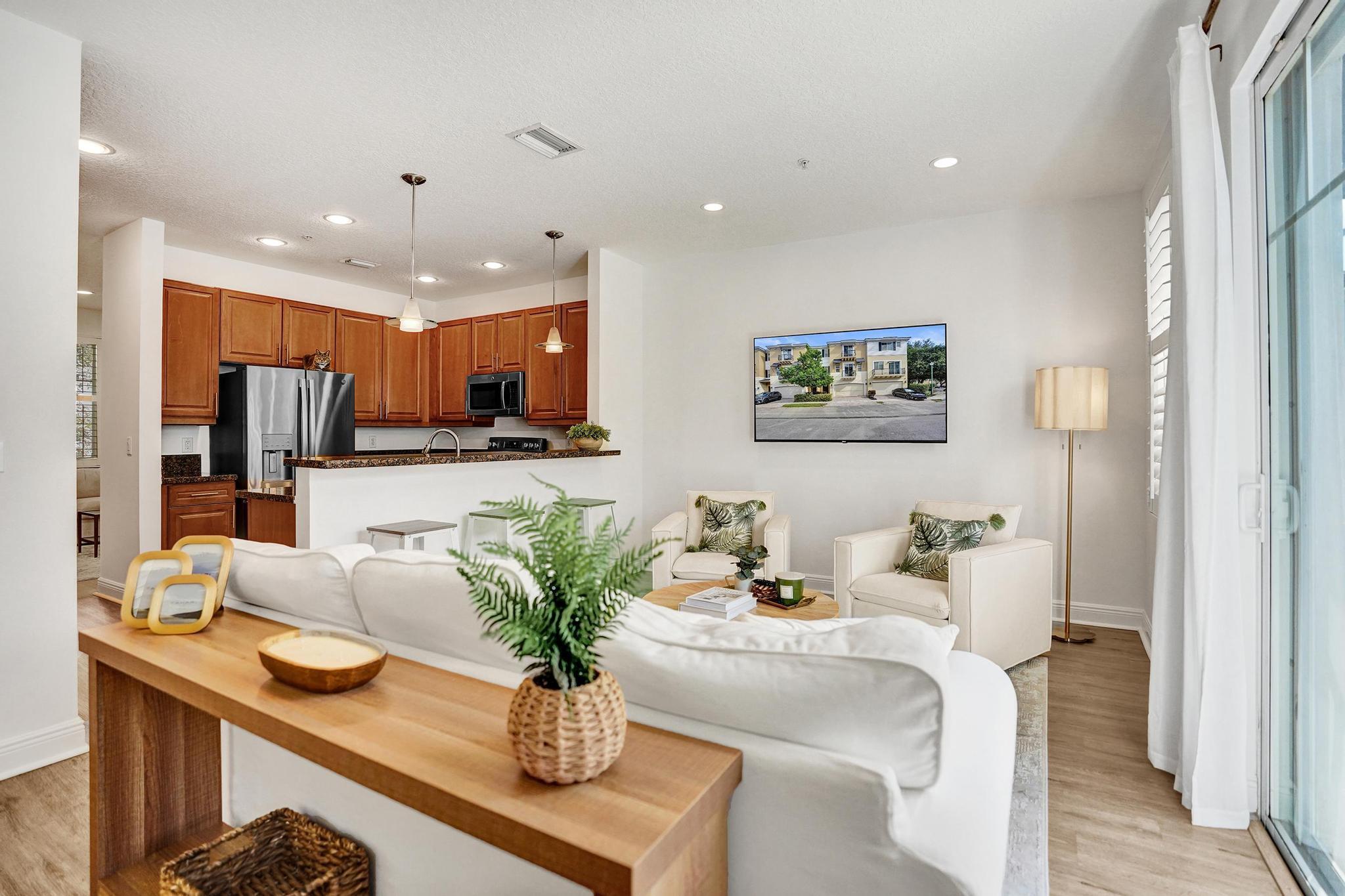 Vistazo at Boca Raton - Residential Lease