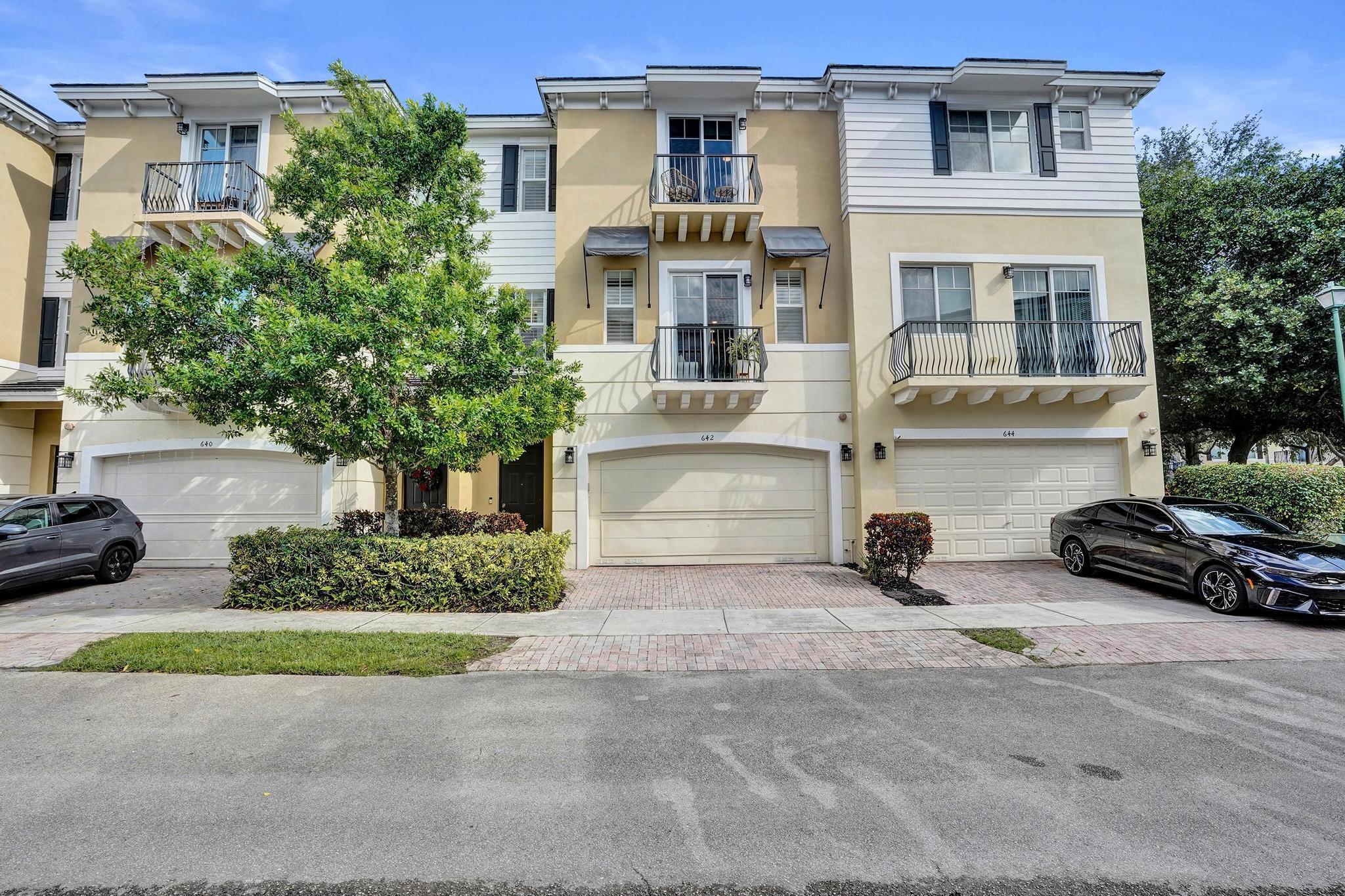 Vistazo at Boca Raton - Residential Lease