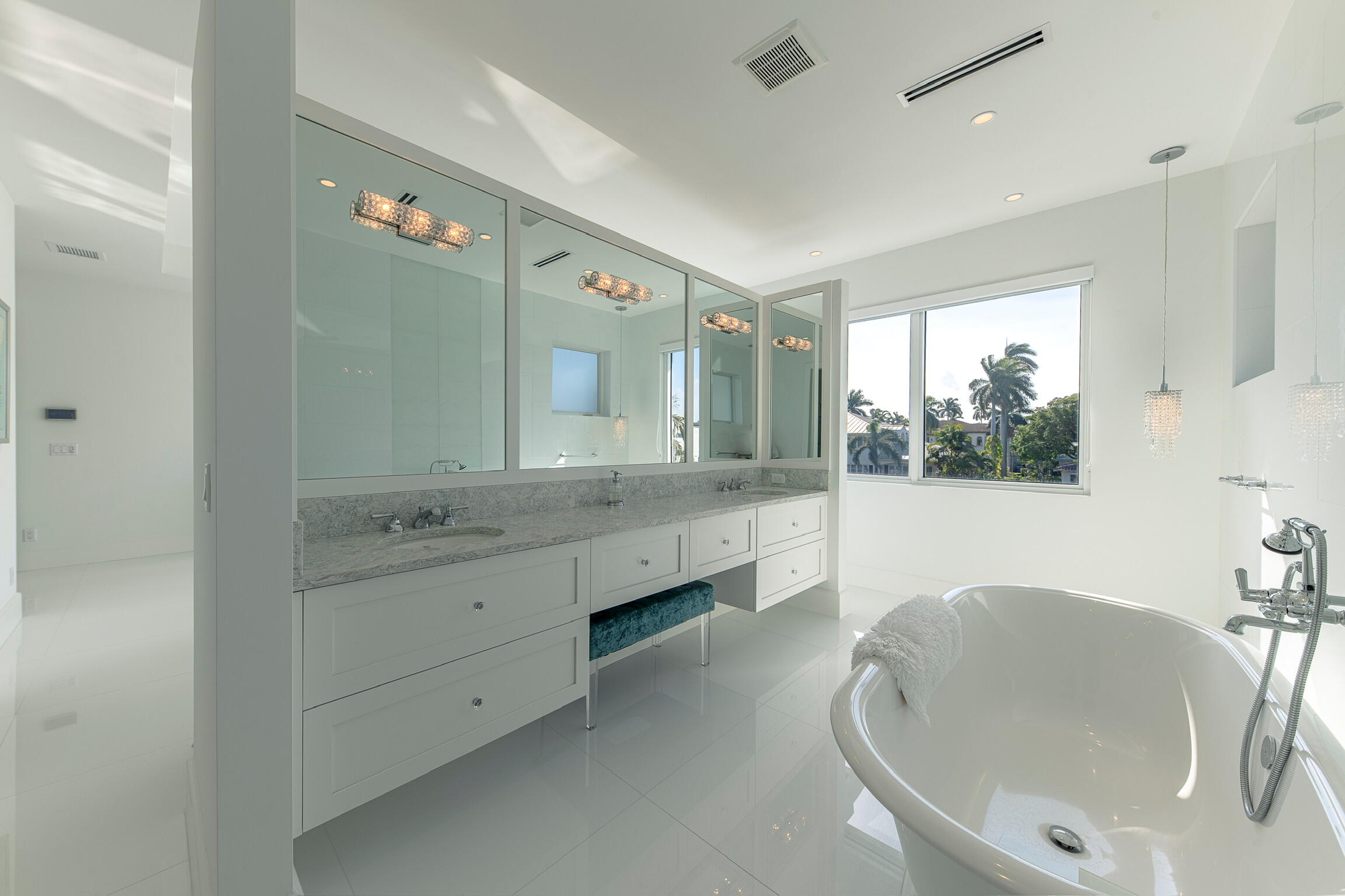 RIVIERA ISLES - Residential