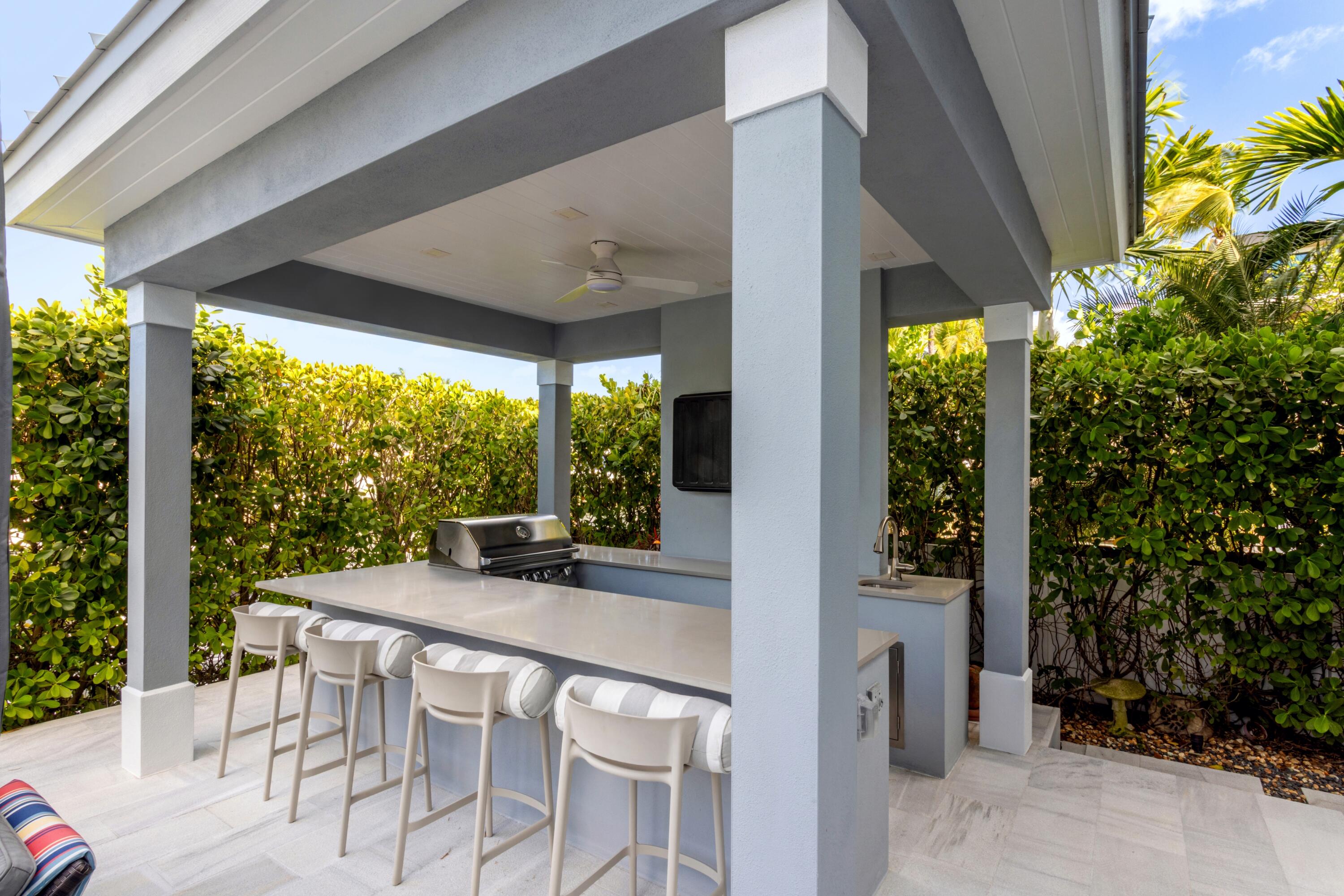 RIVIERA ISLES - Residential