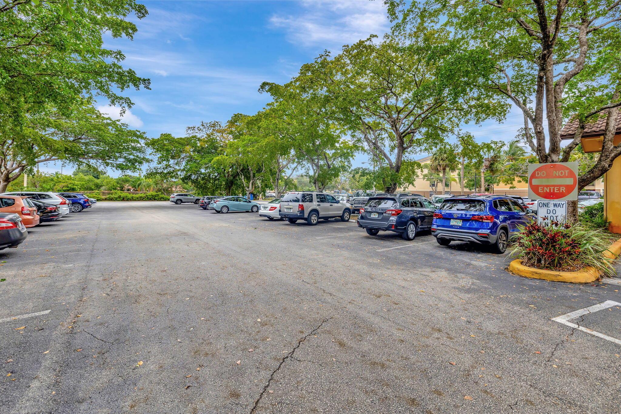 DOCTORS MEDICAL COMPLEX C - Commercial Lease