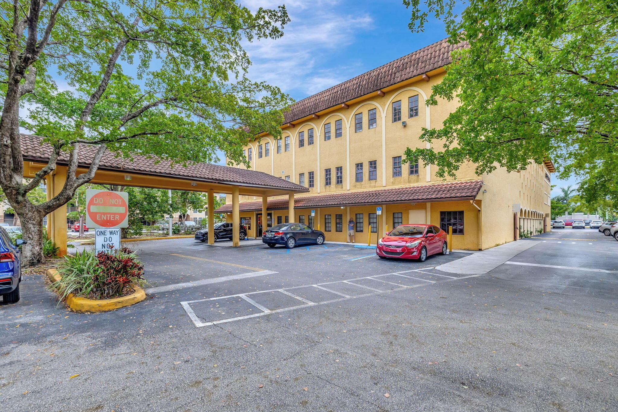 DOCTORS MEDICAL COMPLEX C - Commercial Lease