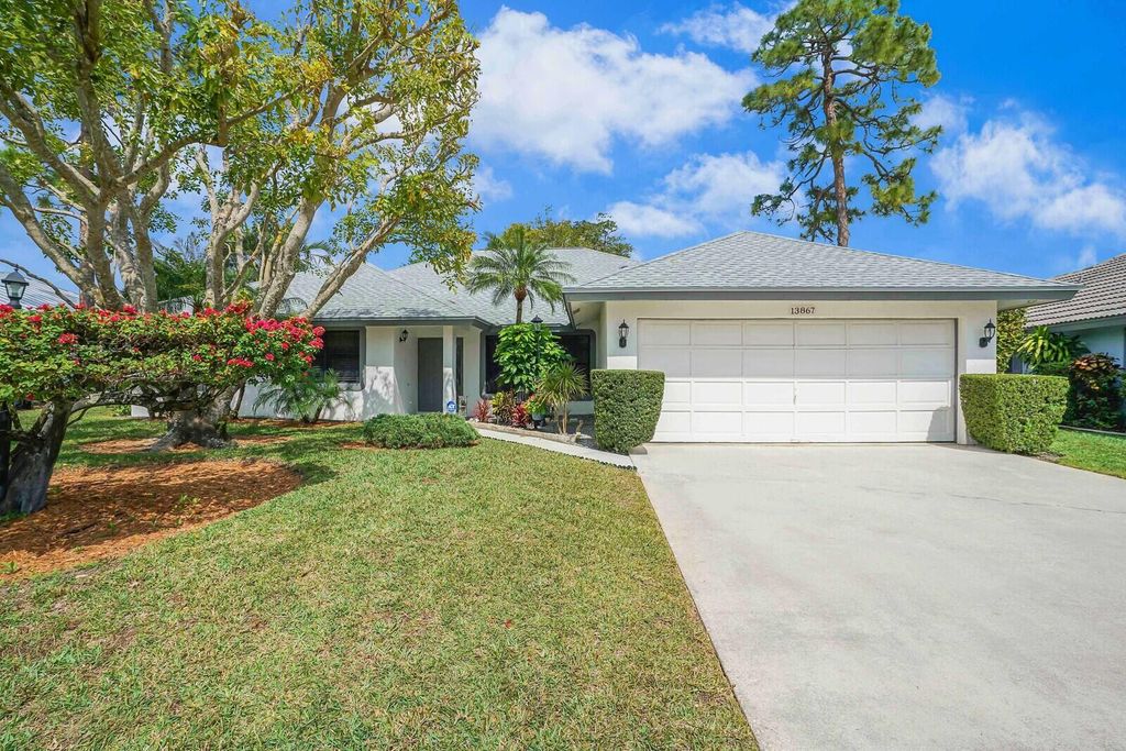 Photo of 13867 Barberry Drive, Wellington, FL 33414 (MLS # R10968761)