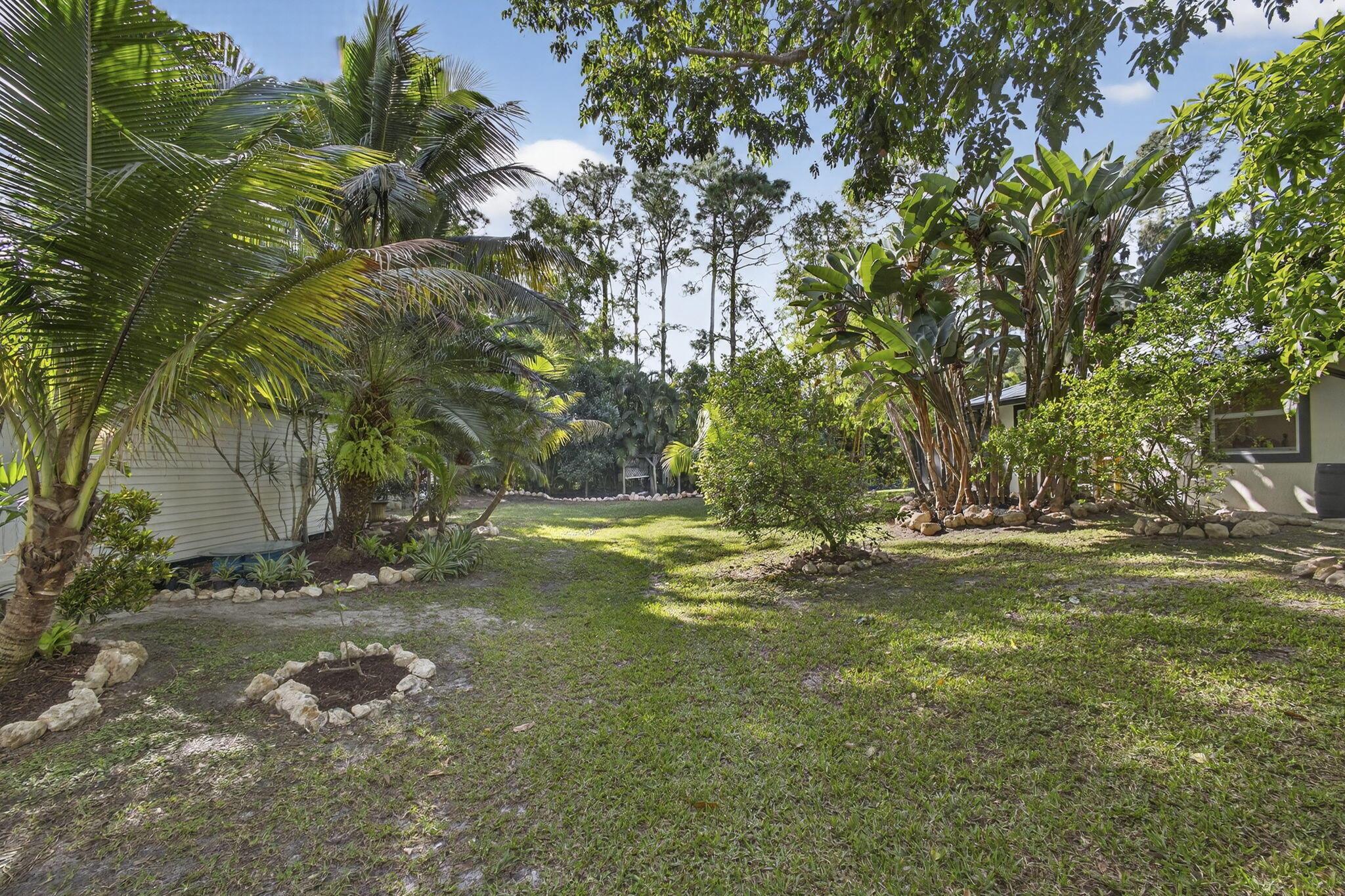 LOXAHATCHEE ACREAGE - Residential