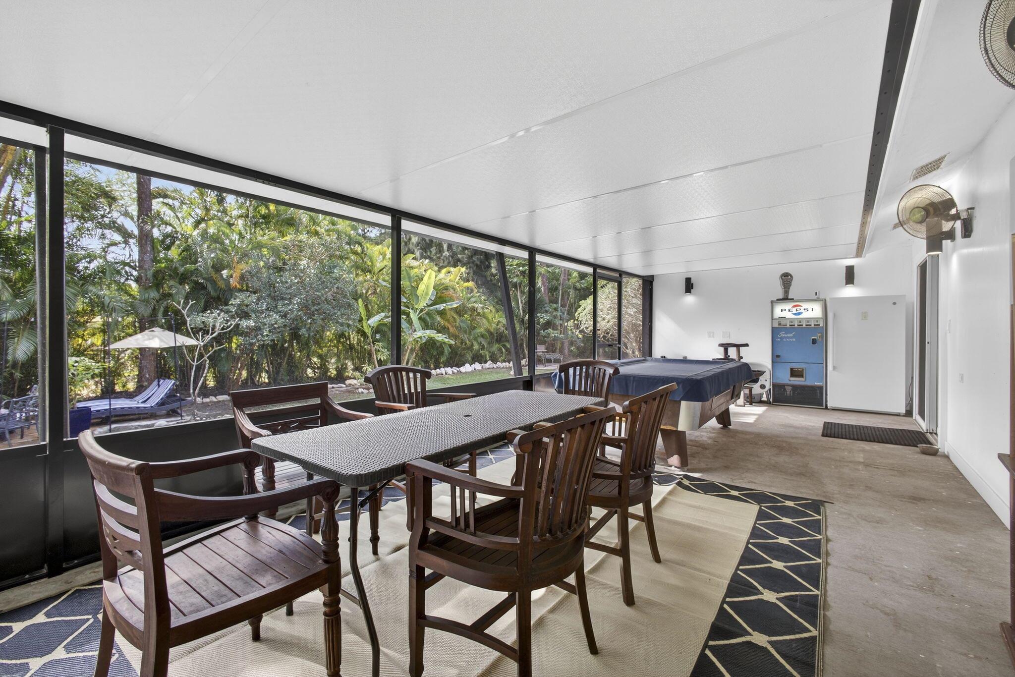 LOXAHATCHEE ACREAGE - Residential