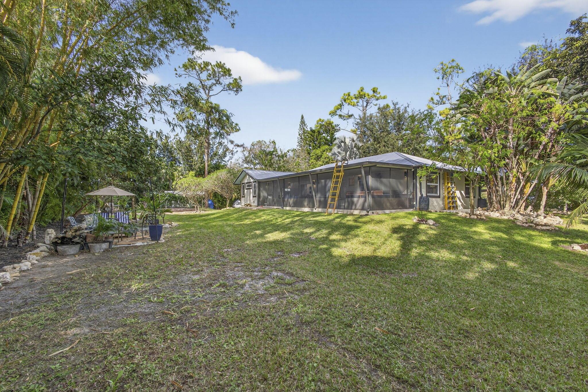 LOXAHATCHEE ACREAGE - Residential