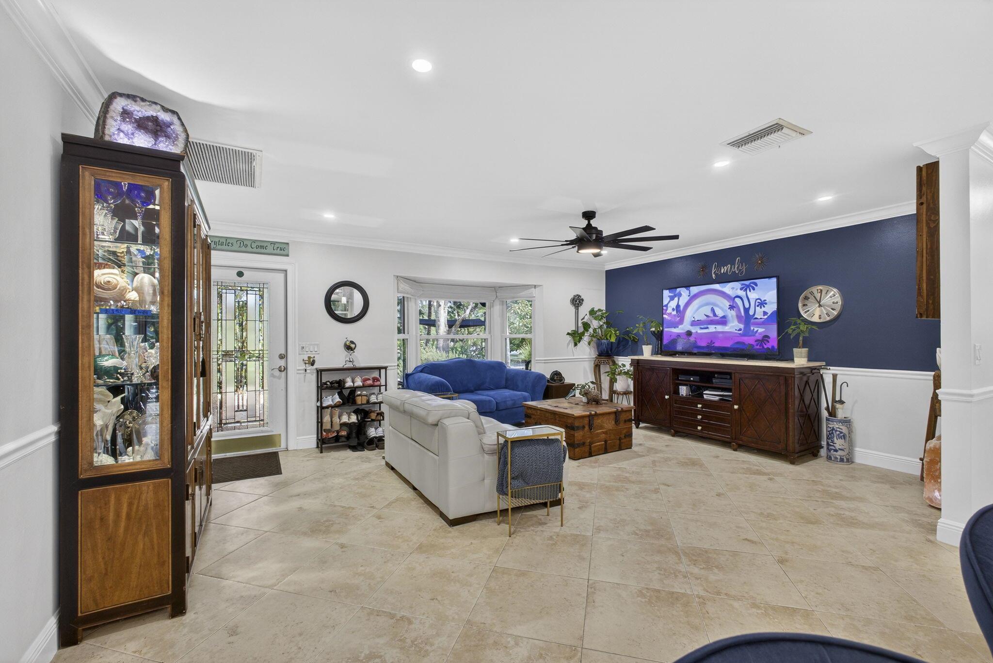 17152 W Sycamore Drive