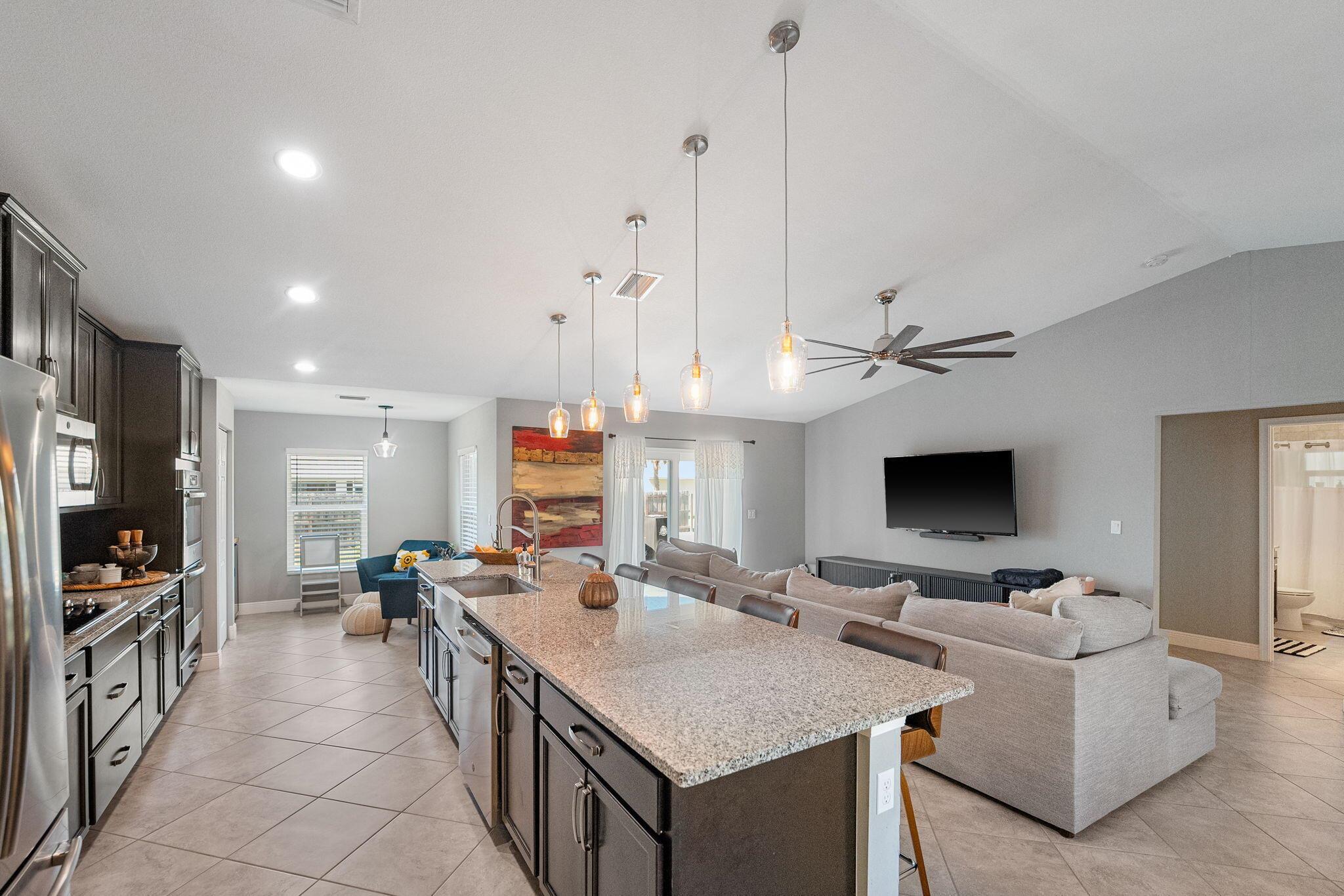 PORT ST LUCIE SECTION 15 - Residential