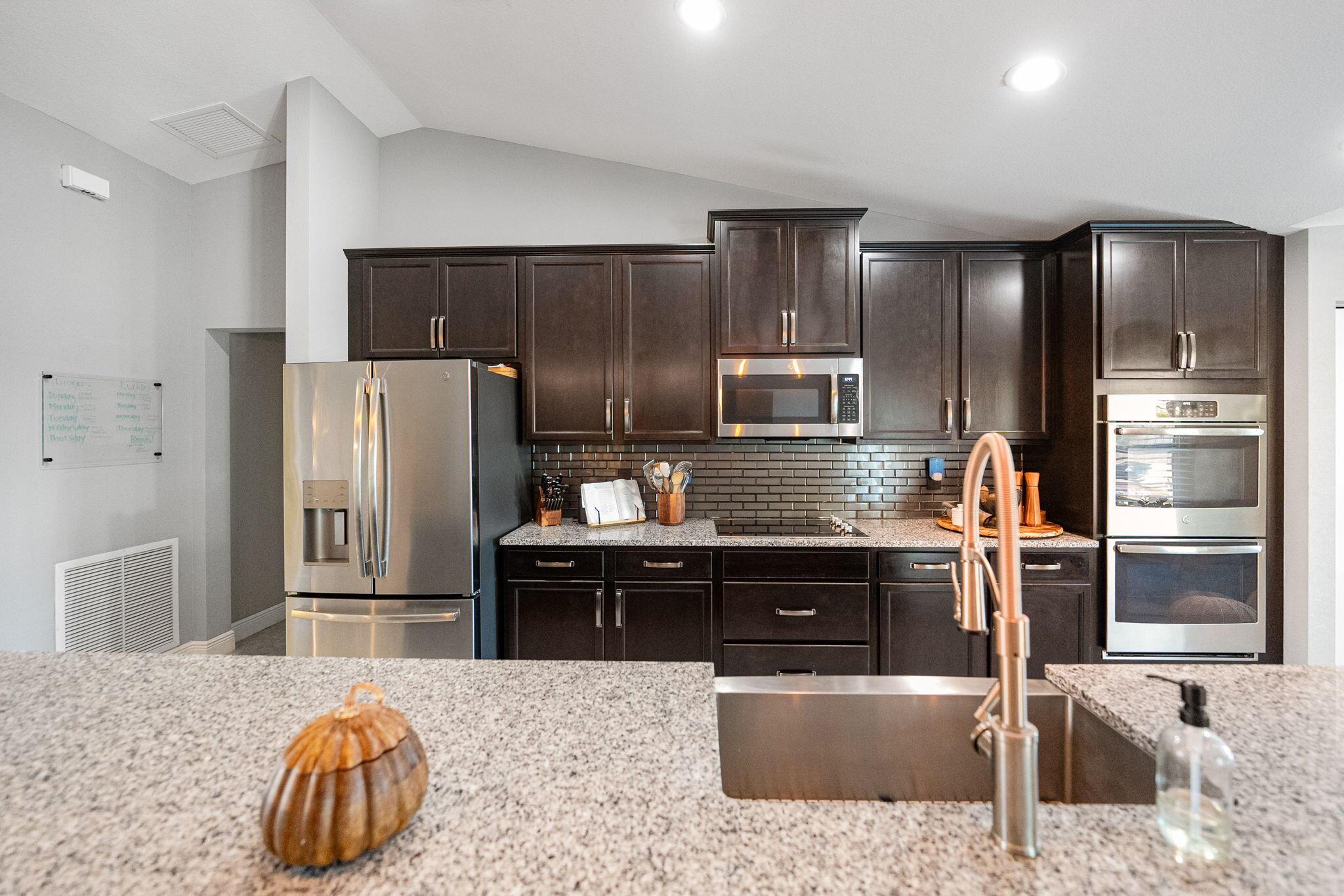 PORT ST LUCIE SECTION 15 - Residential