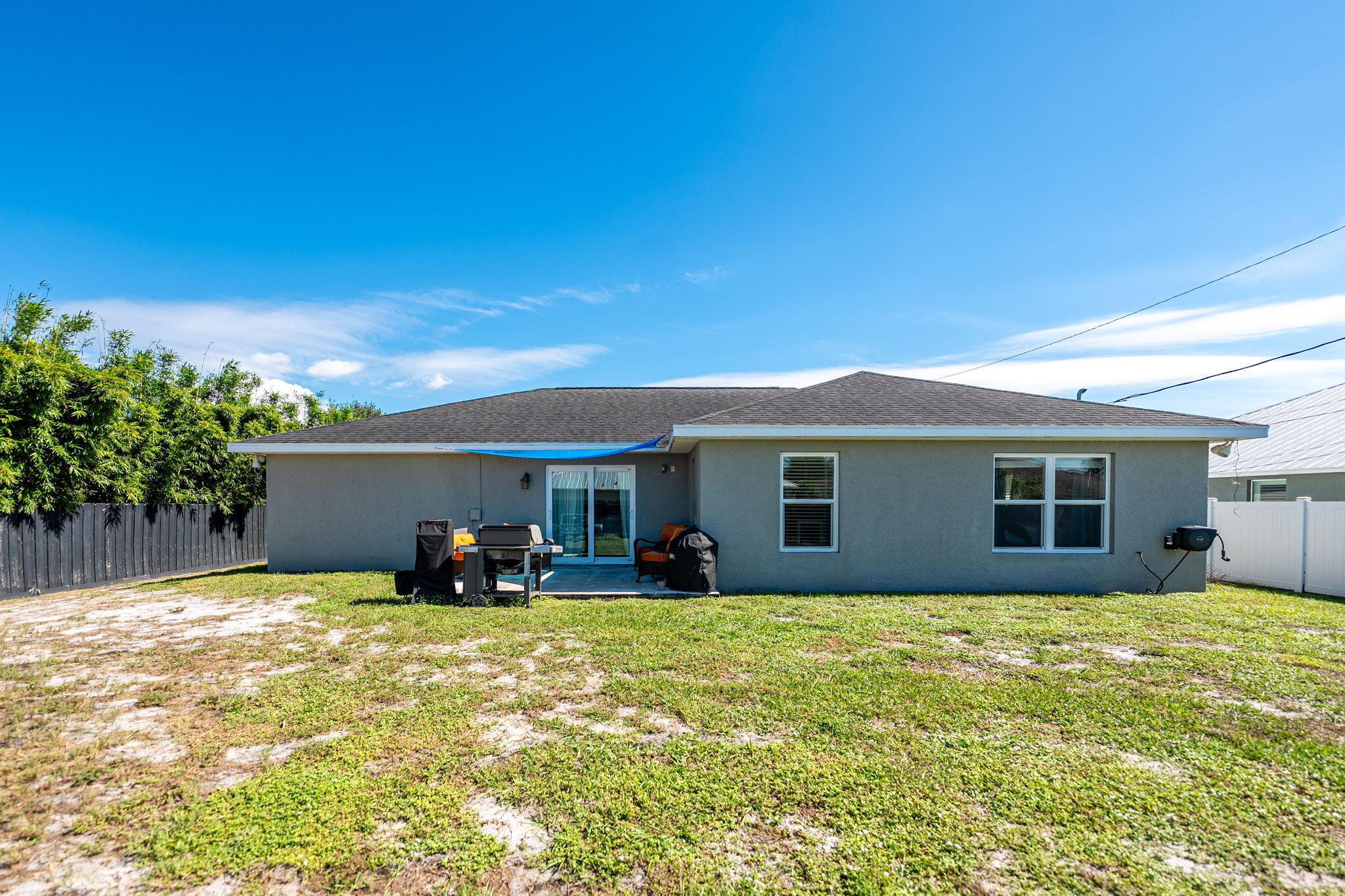 PORT ST LUCIE SECTION 15 - Residential
