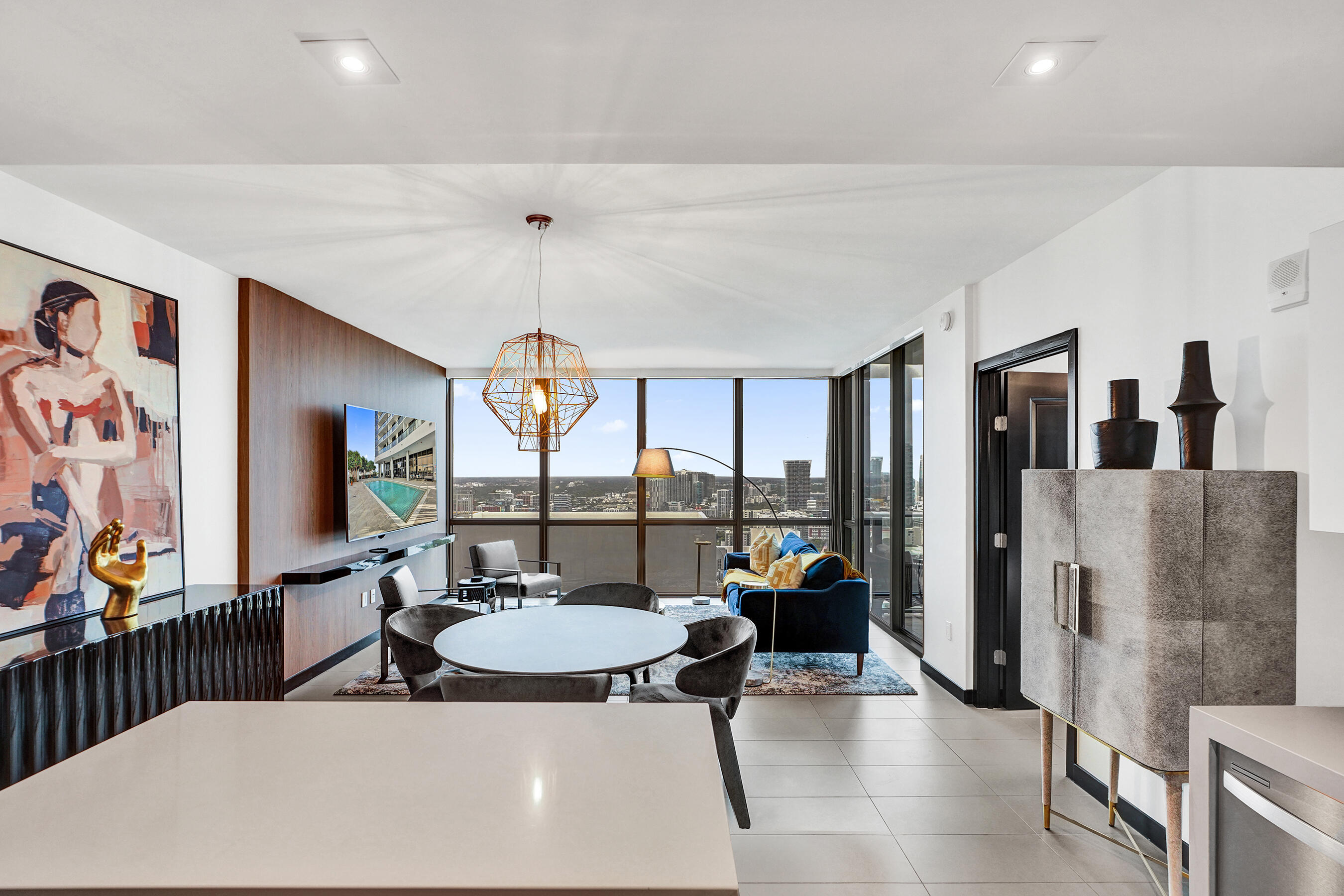 1600 NE 1st Avenue 3420