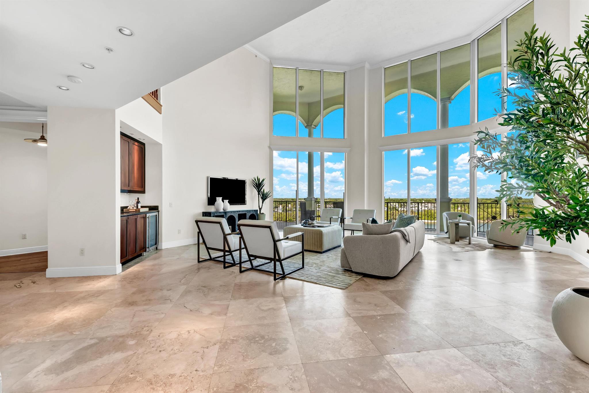 POINTE AT JUPITER YACHT C - Residential