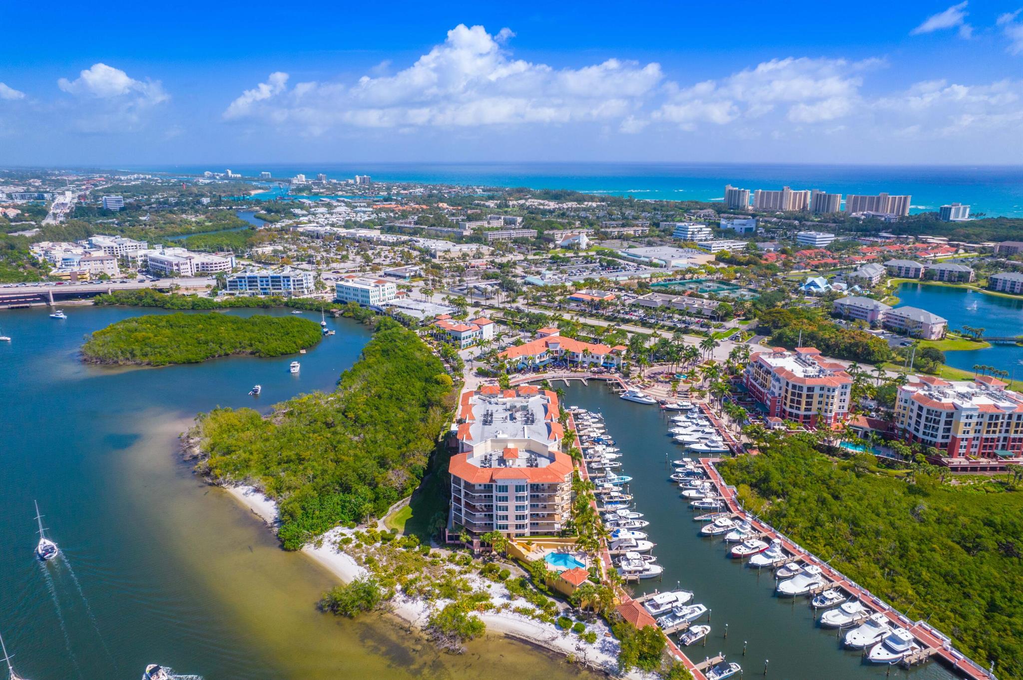 POINTE AT JUPITER YACHT C - Residential