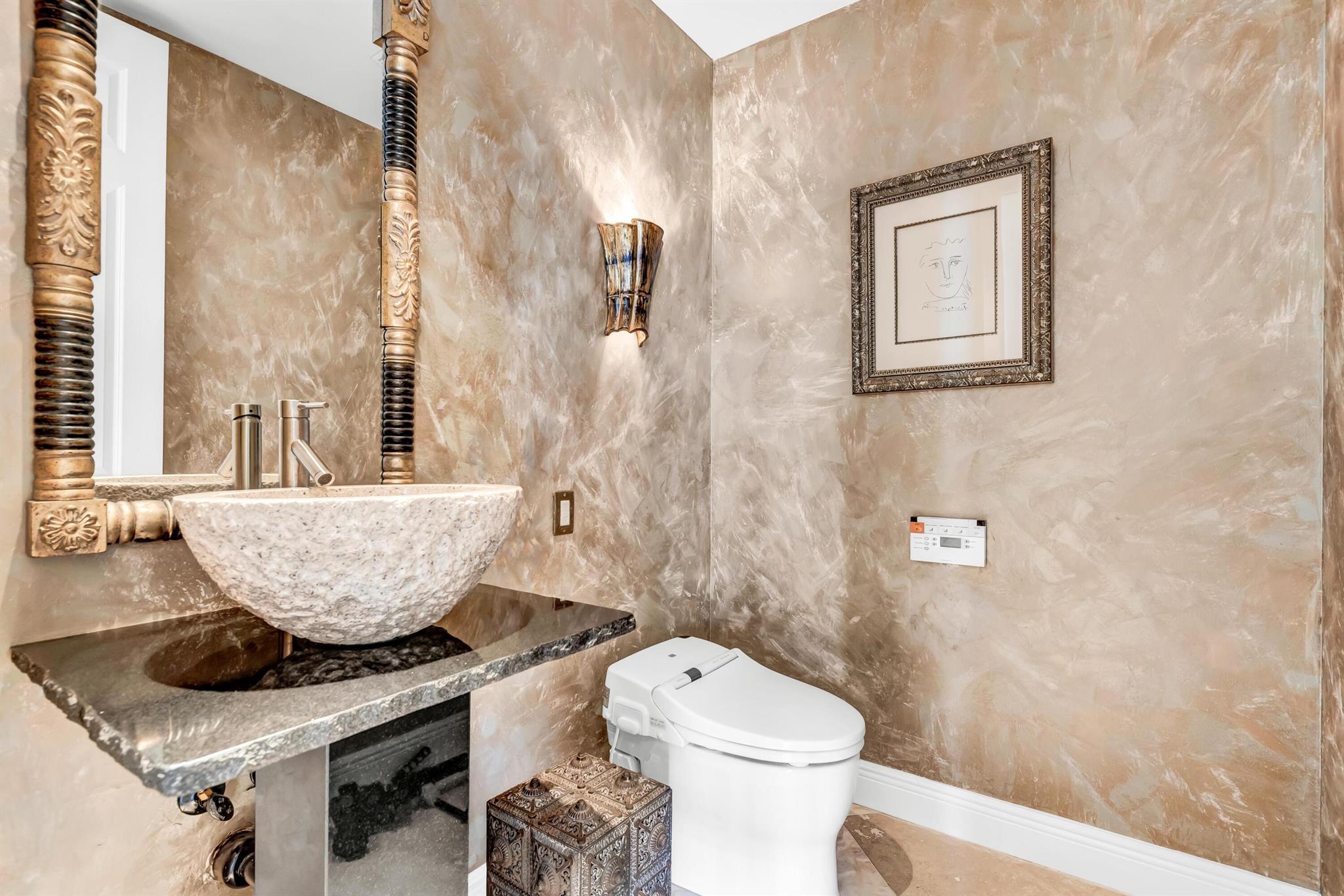 POINTE AT JUPITER YACHT C - Residential