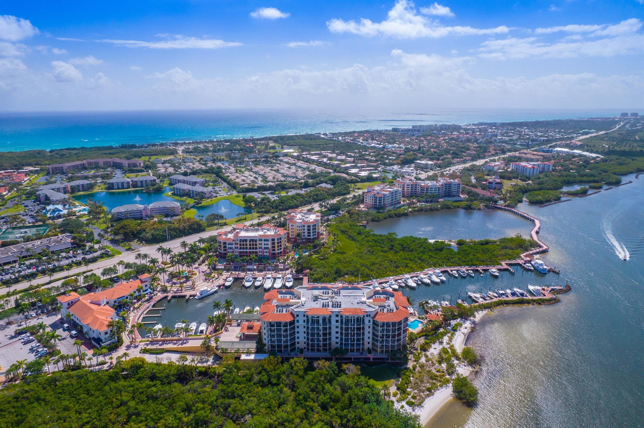 POINTE AT JUPITER YACHT C - Residential