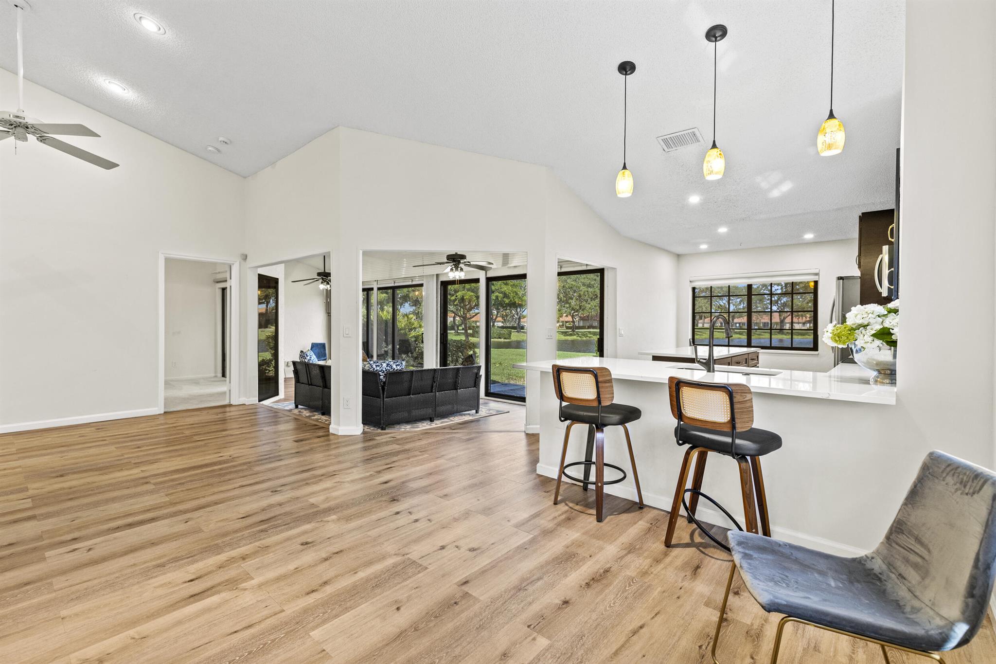 PARKWALK 4 - Residential