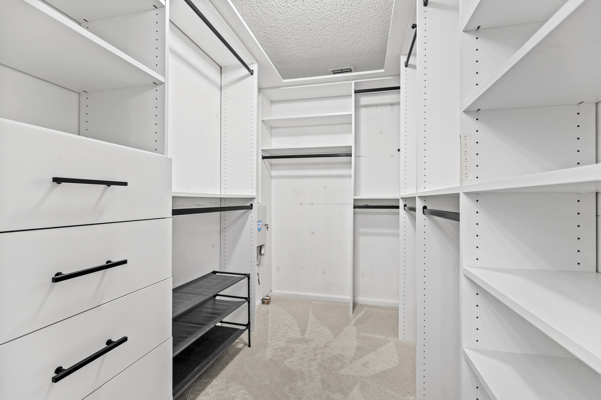 PARKWALK 4 - Residential