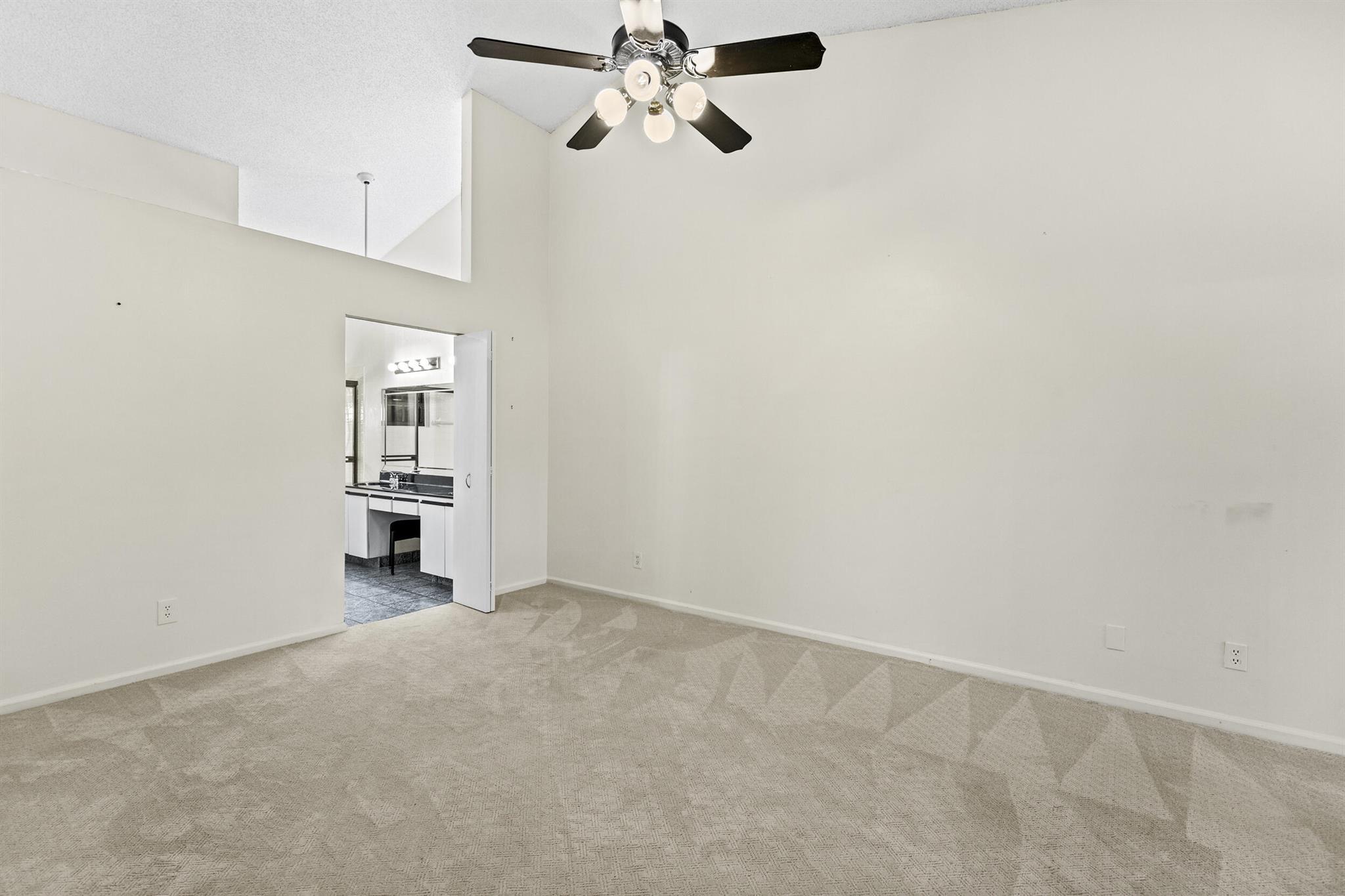 PARKWALK 4 - Residential