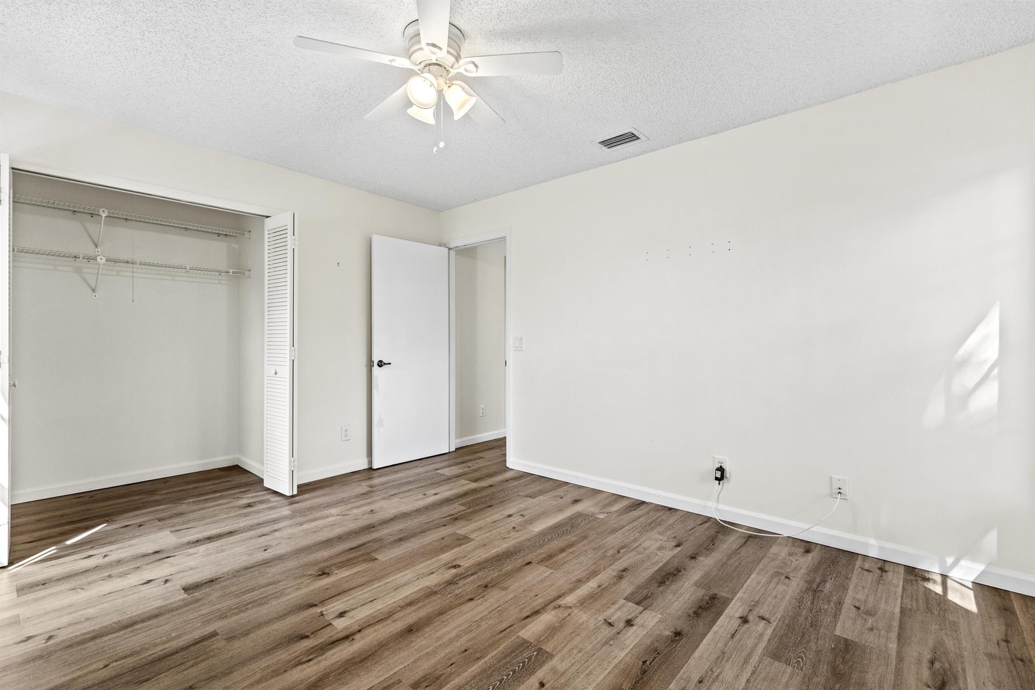 PARKWALK 4 - Residential