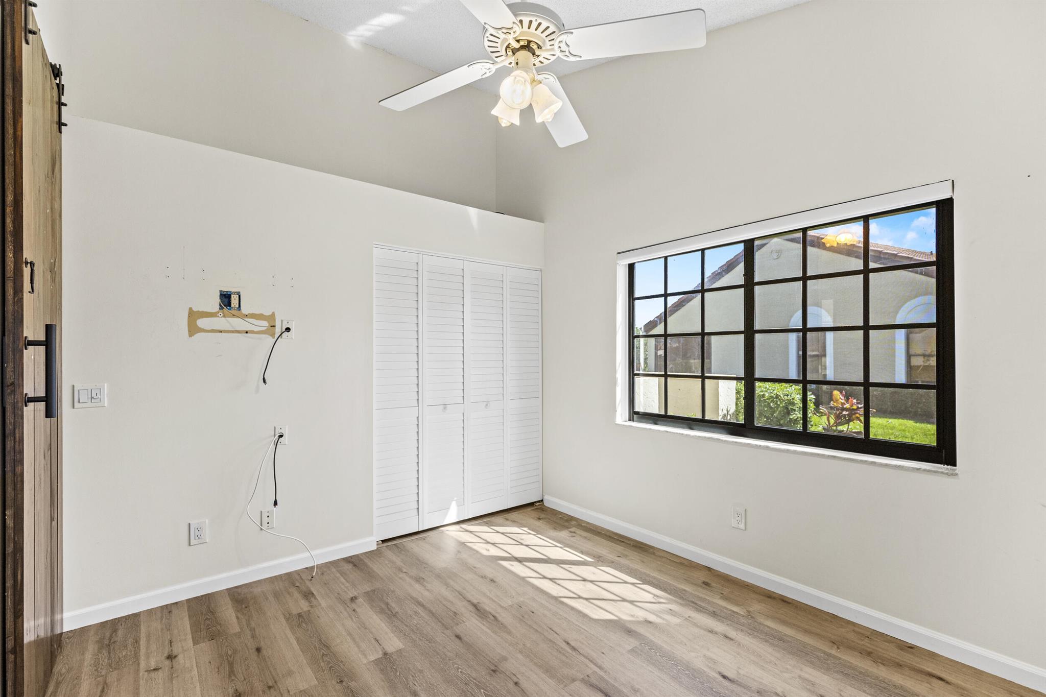 PARKWALK 4 - Residential