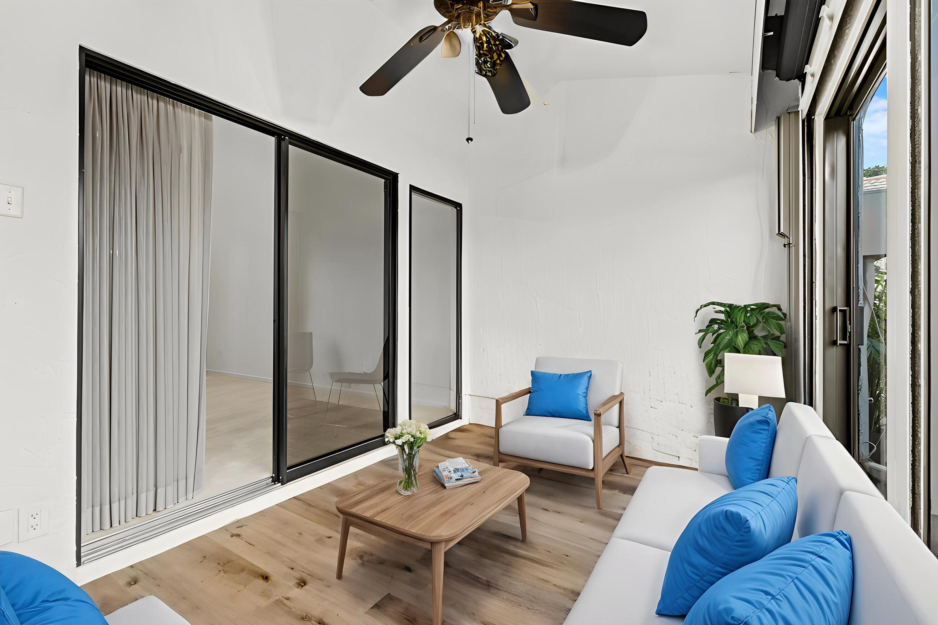 PARKWALK 4 - Residential