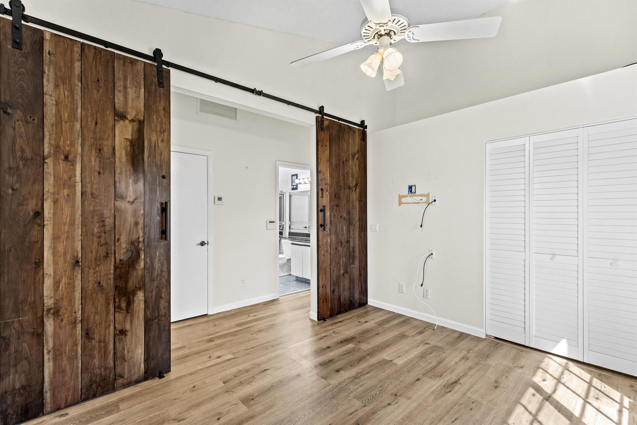 PARKWALK 4 - Residential