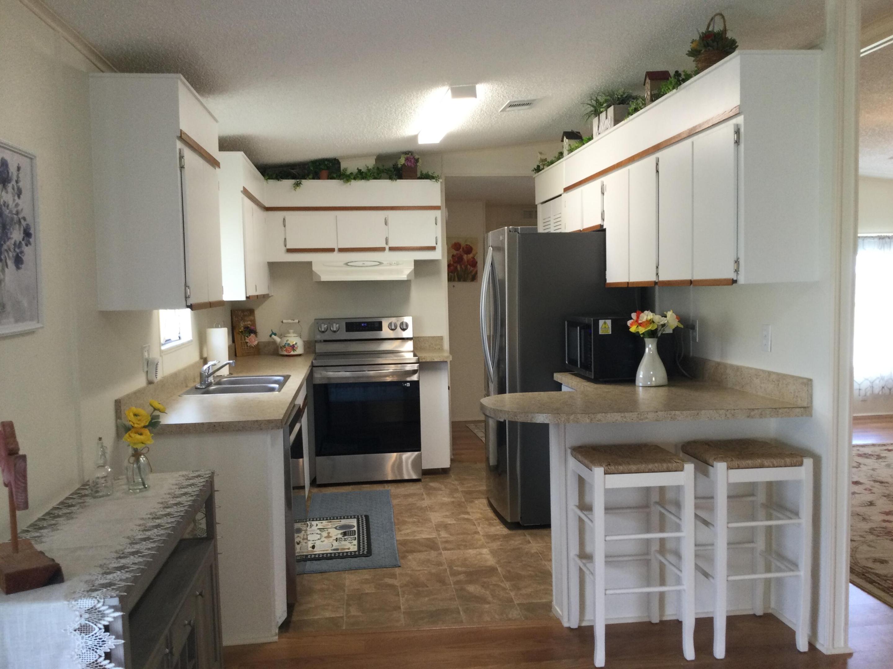 Spanish Lakes One Leasehold Estates - Residential