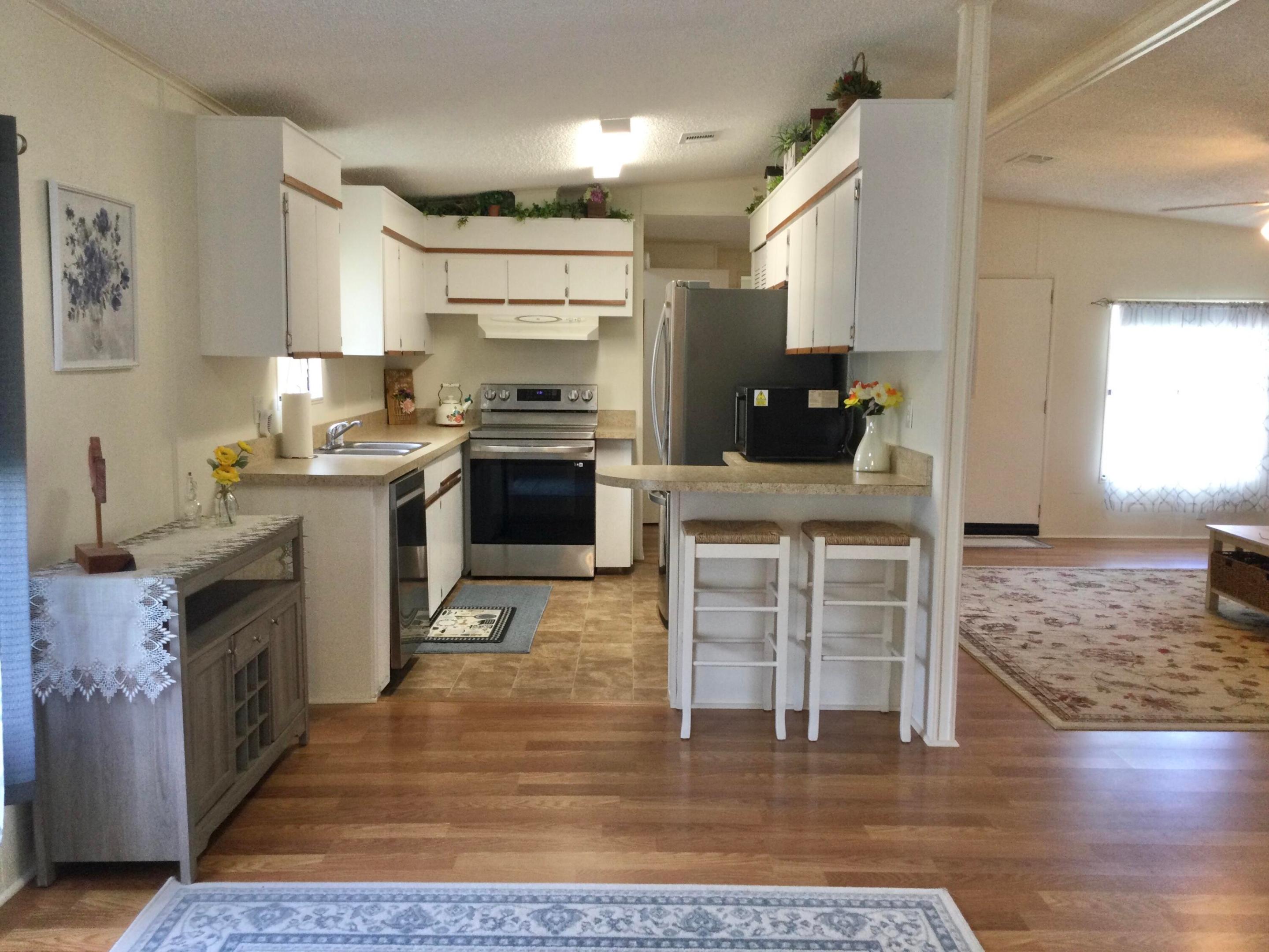 Spanish Lakes One Leasehold Estates - Residential