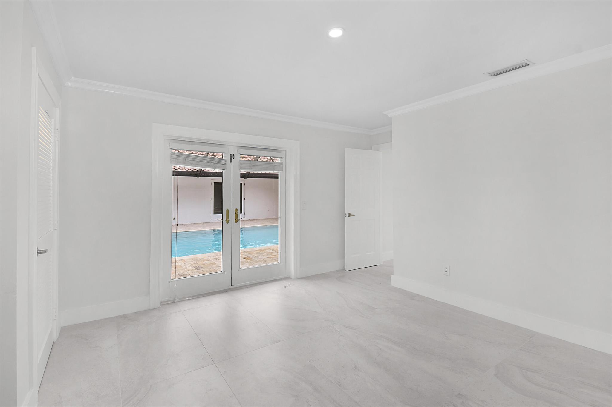 Sewalls Point, Florida 34996, United States, 3 Bedrooms Bedrooms, ,3 BathroomsBathrooms,Residential,Active,209484