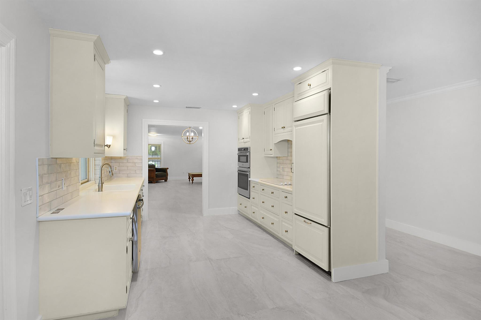 Sewalls Point, Florida 34996, United States, 3 Bedrooms Bedrooms, ,3 BathroomsBathrooms,Residential,Active,209484