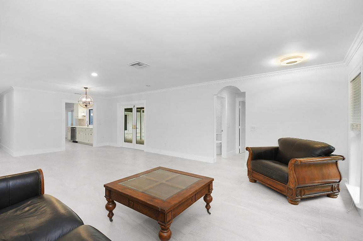 Sewalls Point, Florida, 34996, United States, 3 Bedrooms Bedrooms, ,3 BathroomsBathrooms,Residential,Active,1943731