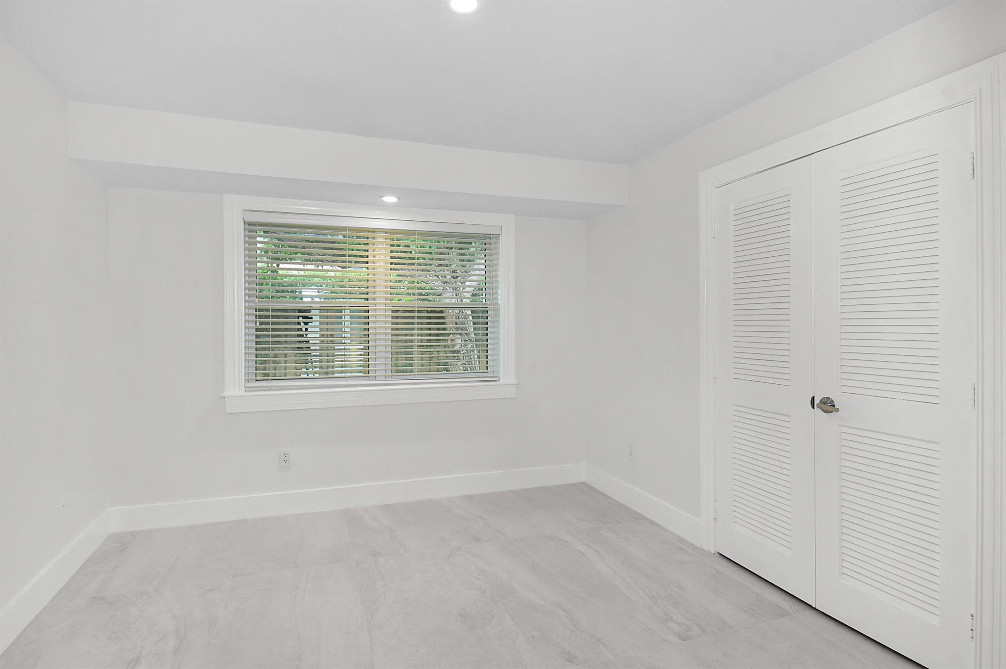 Sewalls Point, Florida 34996, United States, 3 Bedrooms Bedrooms, ,3 BathroomsBathrooms,Residential,Active,209484