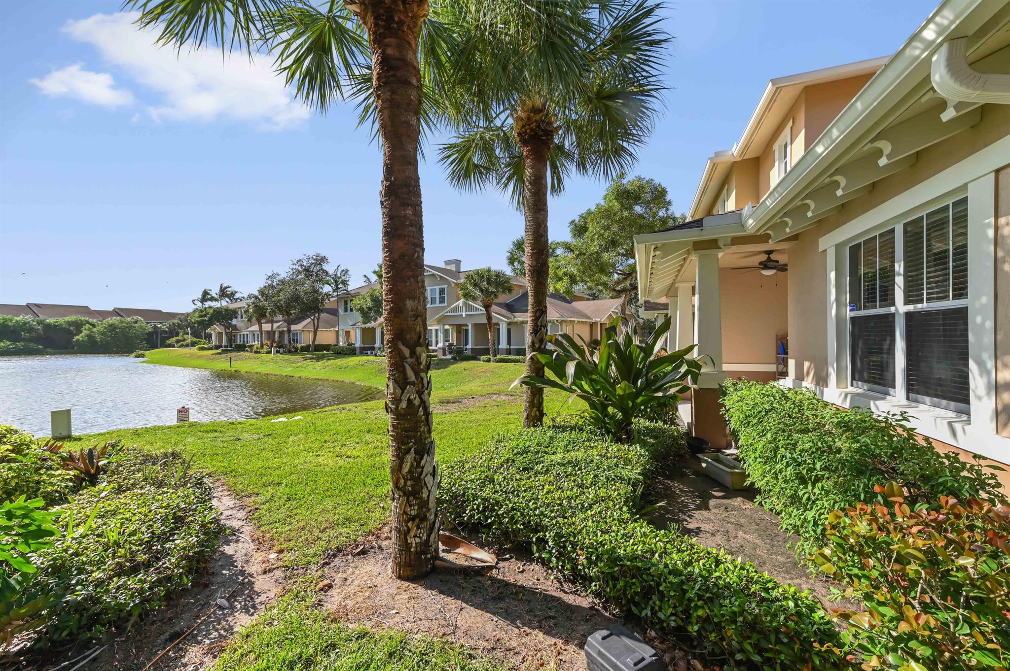 CITYSIDE CONDO - Residential