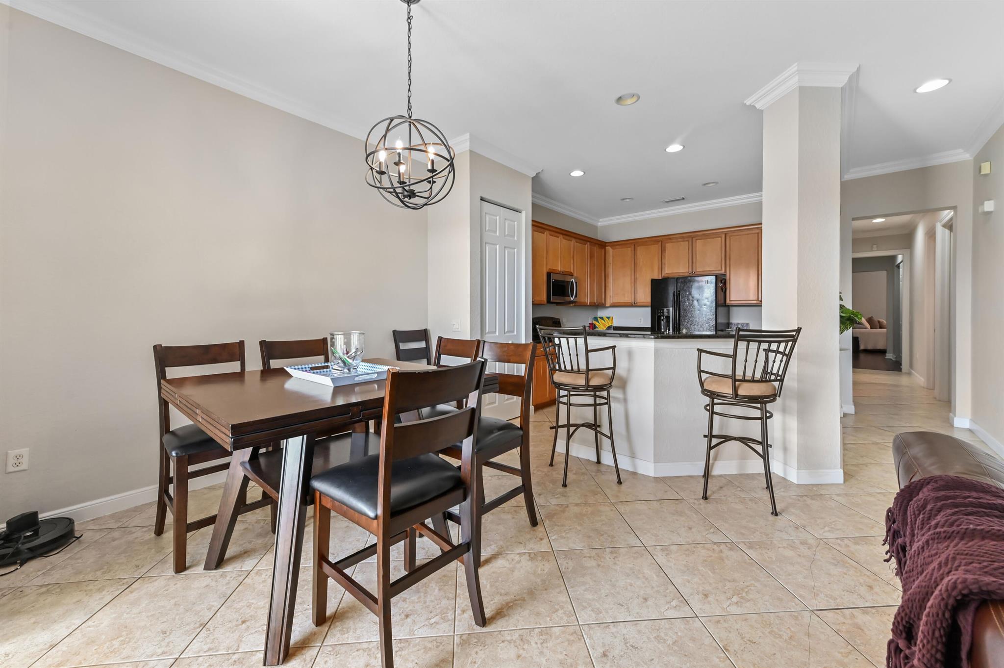 CITYSIDE CONDO - Residential