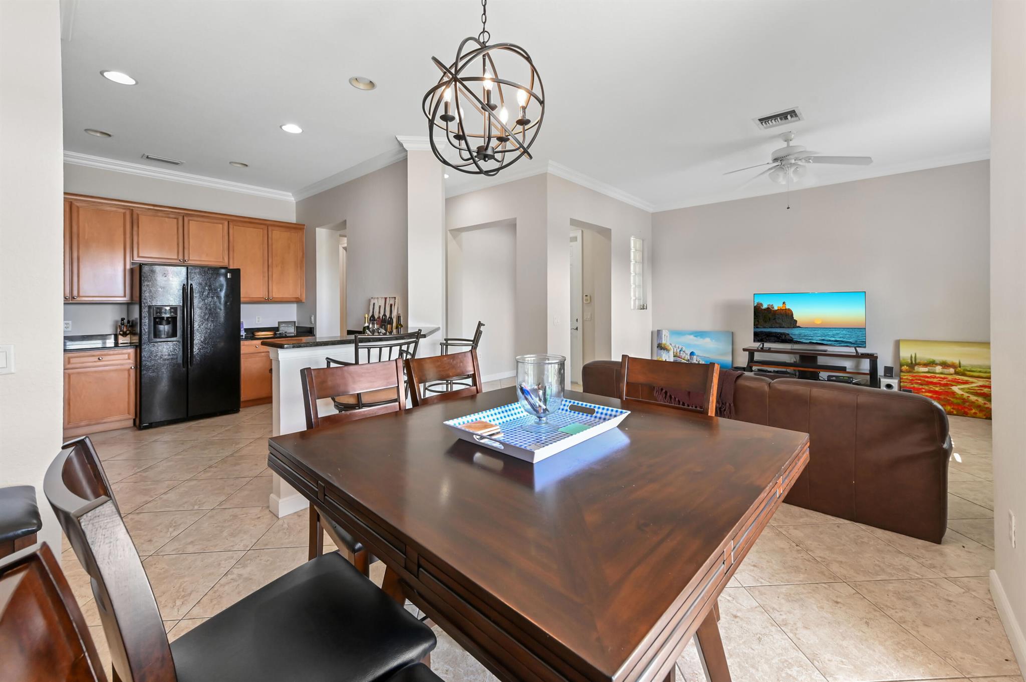 CITYSIDE CONDO - Residential