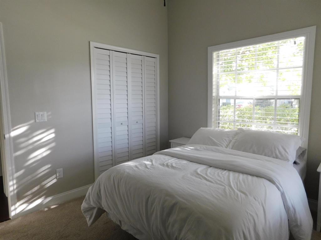 MEADOWLAND COVE - Residential Lease