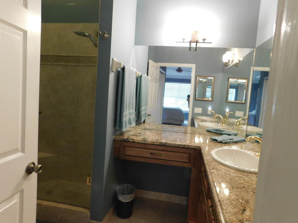 MEADOWLAND COVE - Residential Lease