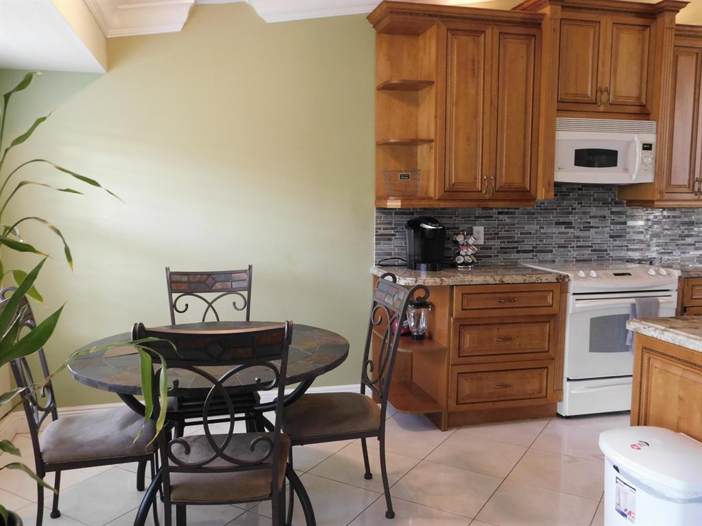 MEADOWLAND COVE - Residential Lease