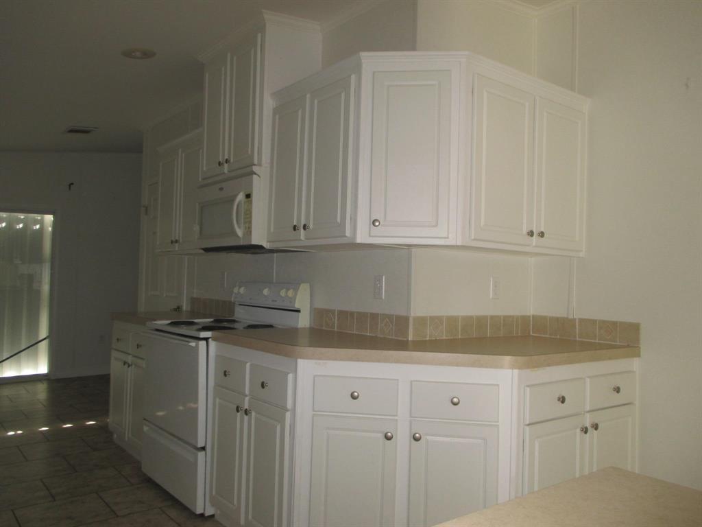 SANDALFOOT COVE SEC 1 - Residential