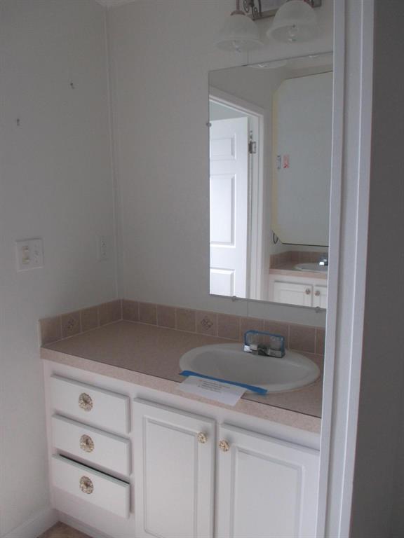 SANDALFOOT COVE SEC 1 - Residential