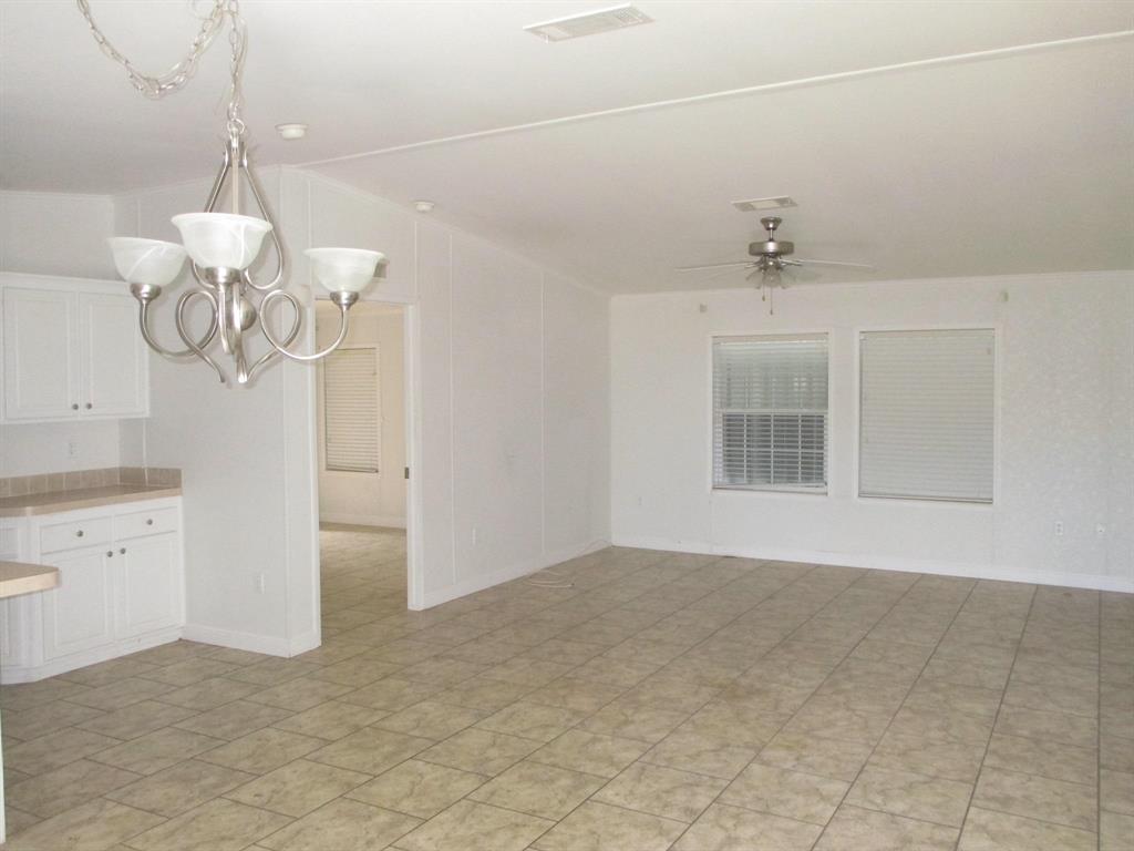 SANDALFOOT COVE SEC 1 - Residential