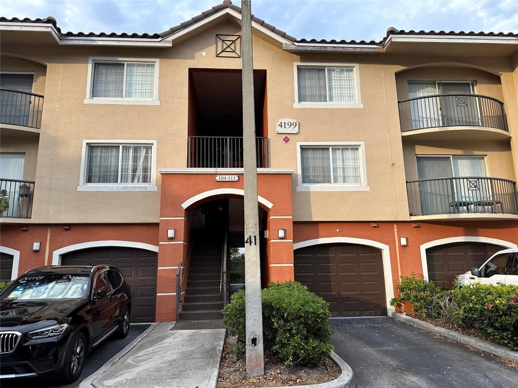 Photo of 4199 N Haverhill Road #113, West Palm Beach, FL 33417 (MLS # B26048933)