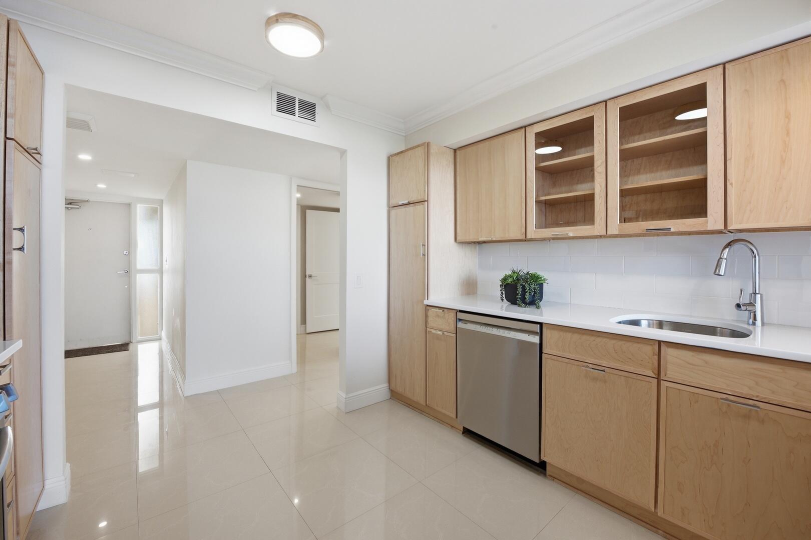 OLD PORT COVE - Residential