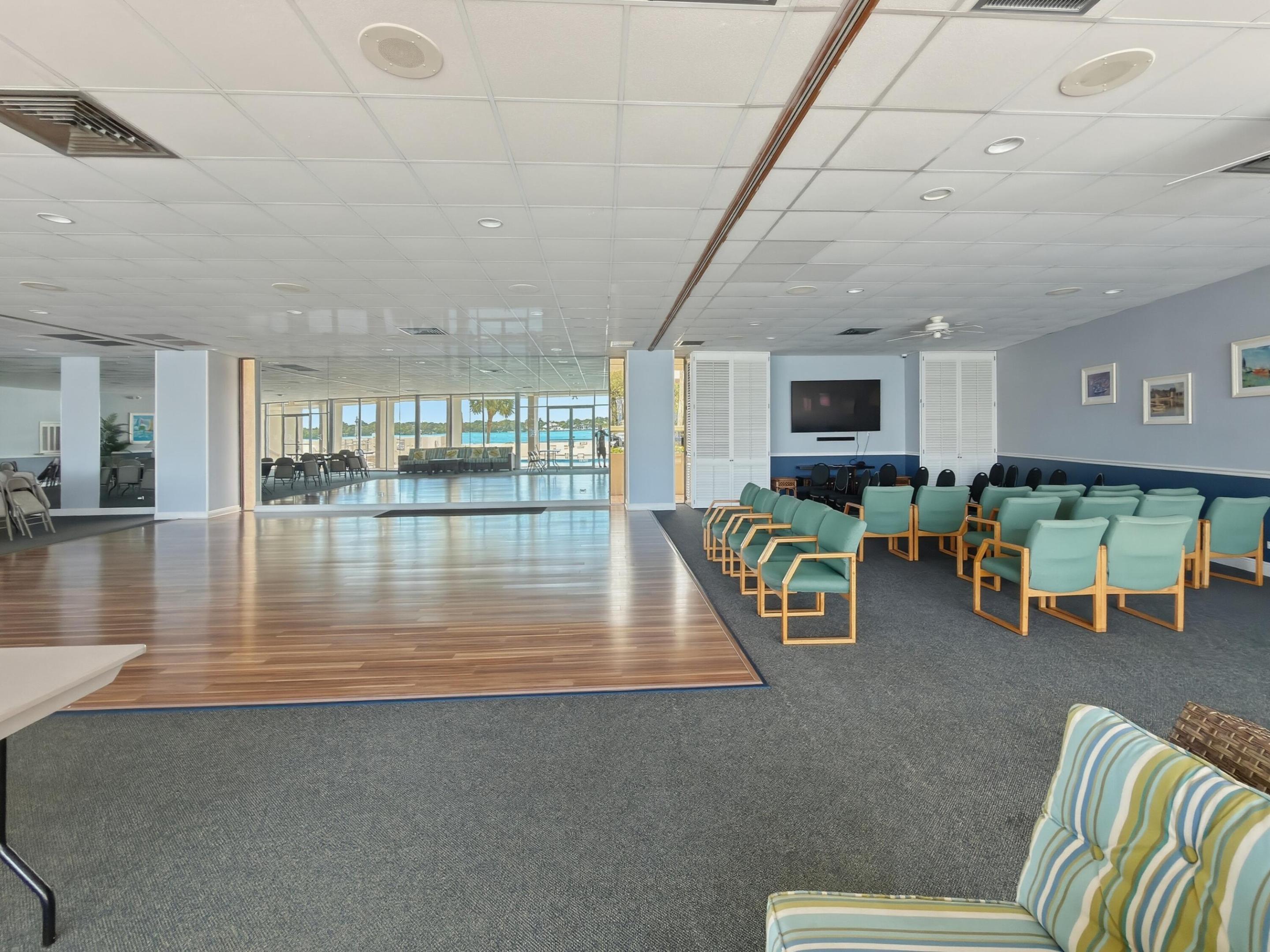 OLD PORT COVE - Residential