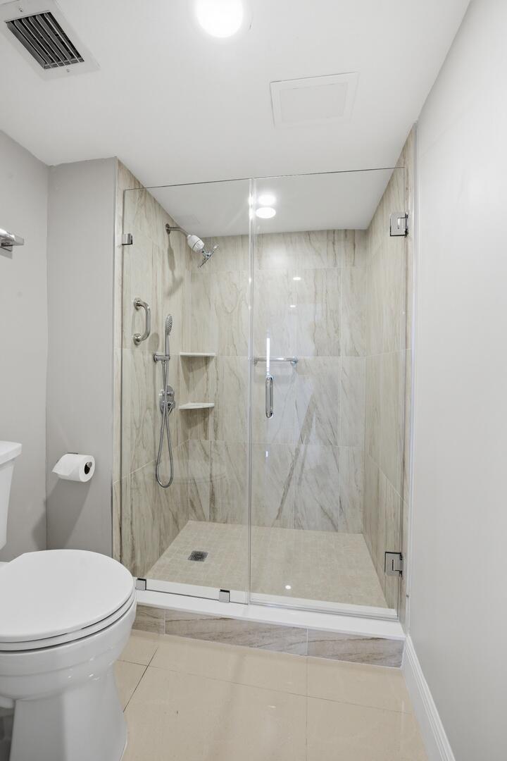 OLD PORT COVE - Residential