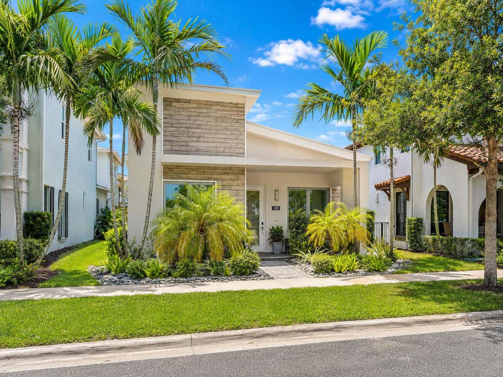Photo of 1189 Faulkner Terrace, Palm Beach Gardens, FL 33418 (MLS # B26054017)