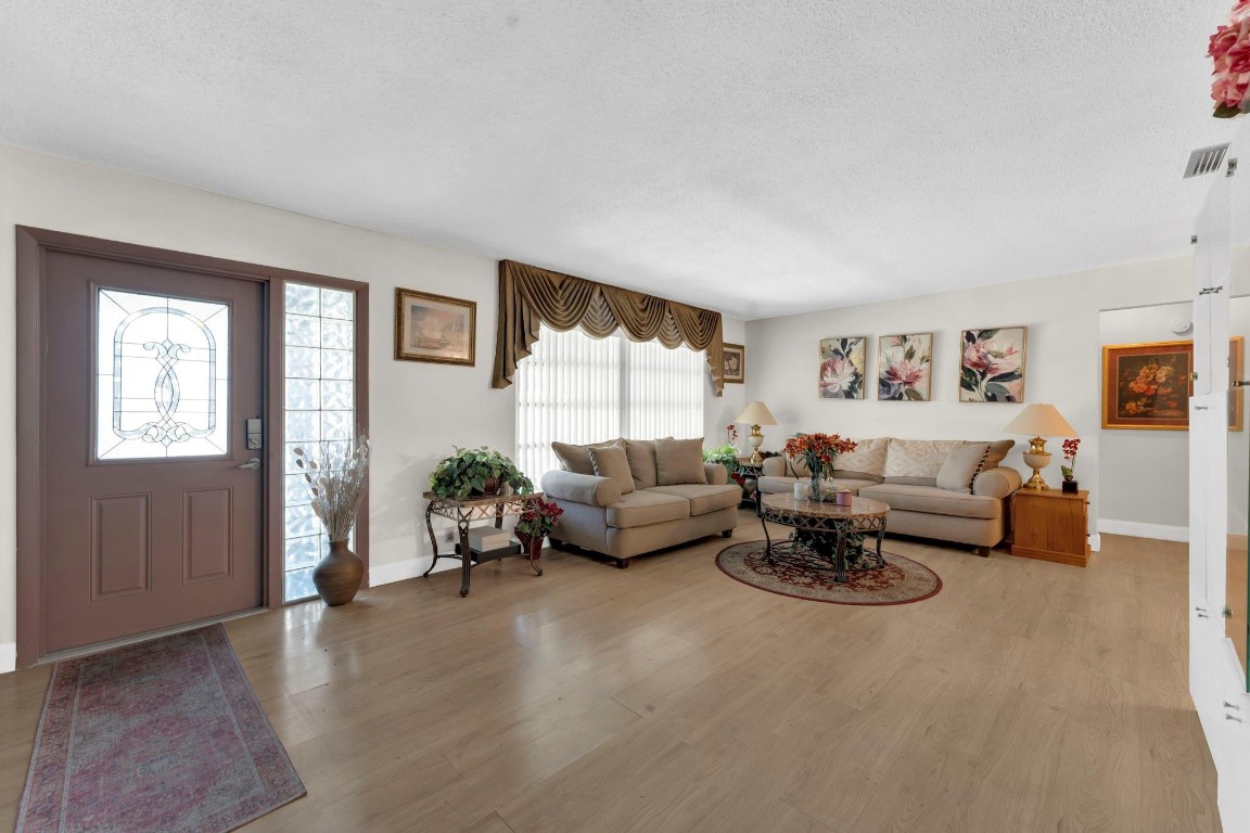 Mainlands Of Tamarac Lake - Residential