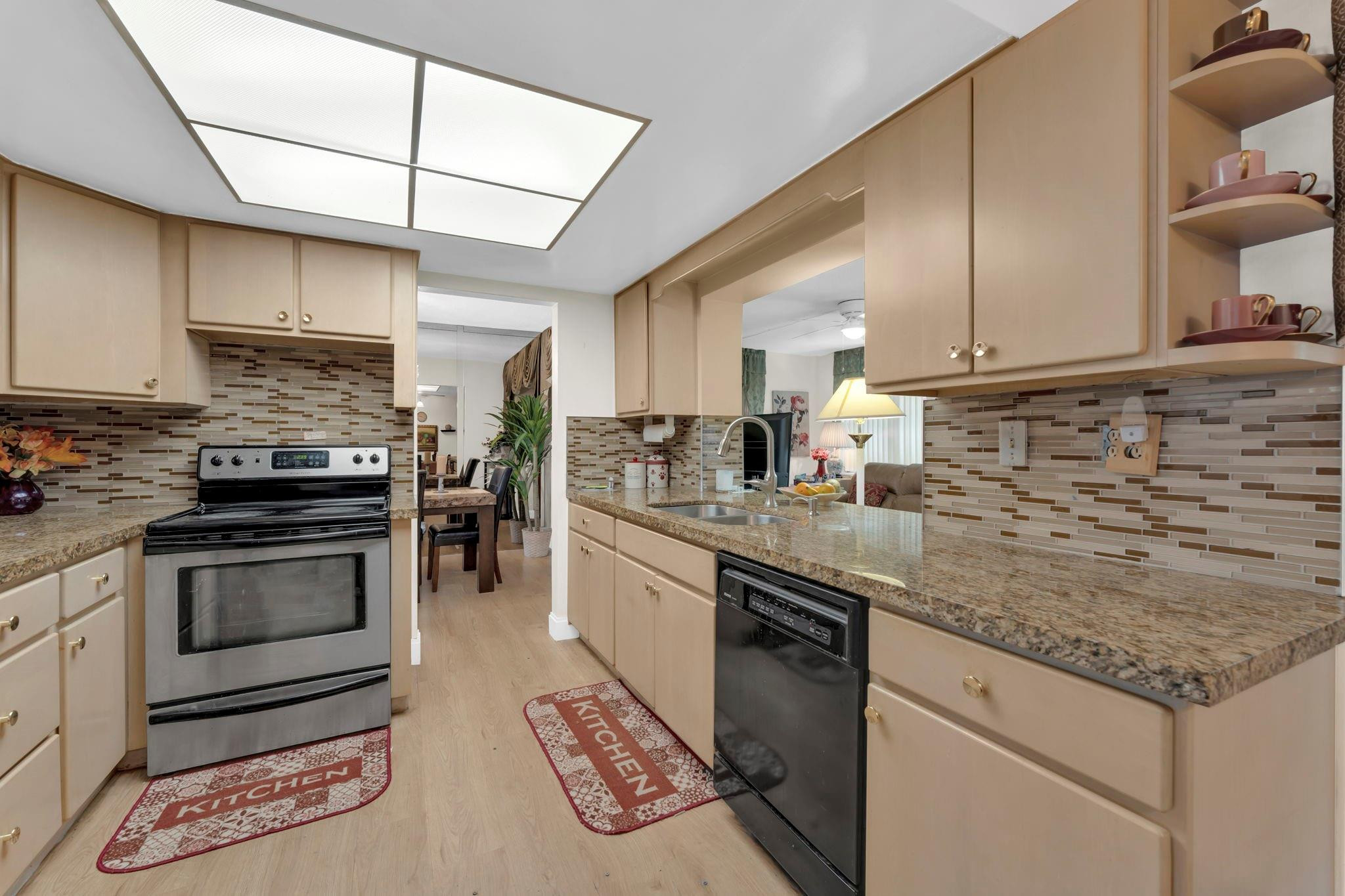 MAINLANDS OF TAMARAC LAKES - Residential